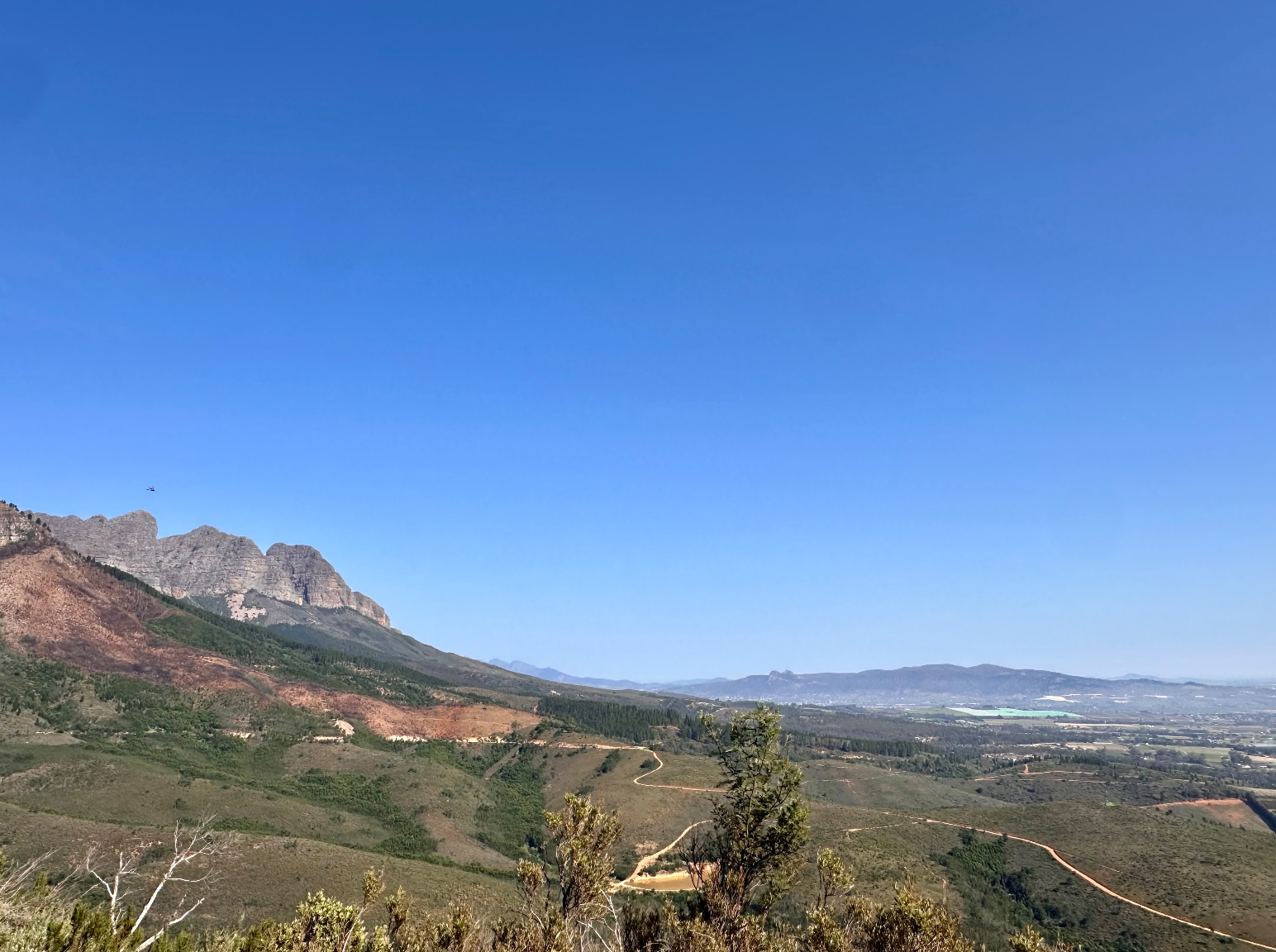 mountain scape of bainskloof winding roads western cape South Africa altitude adventures route suggestion for motorcyclist tours