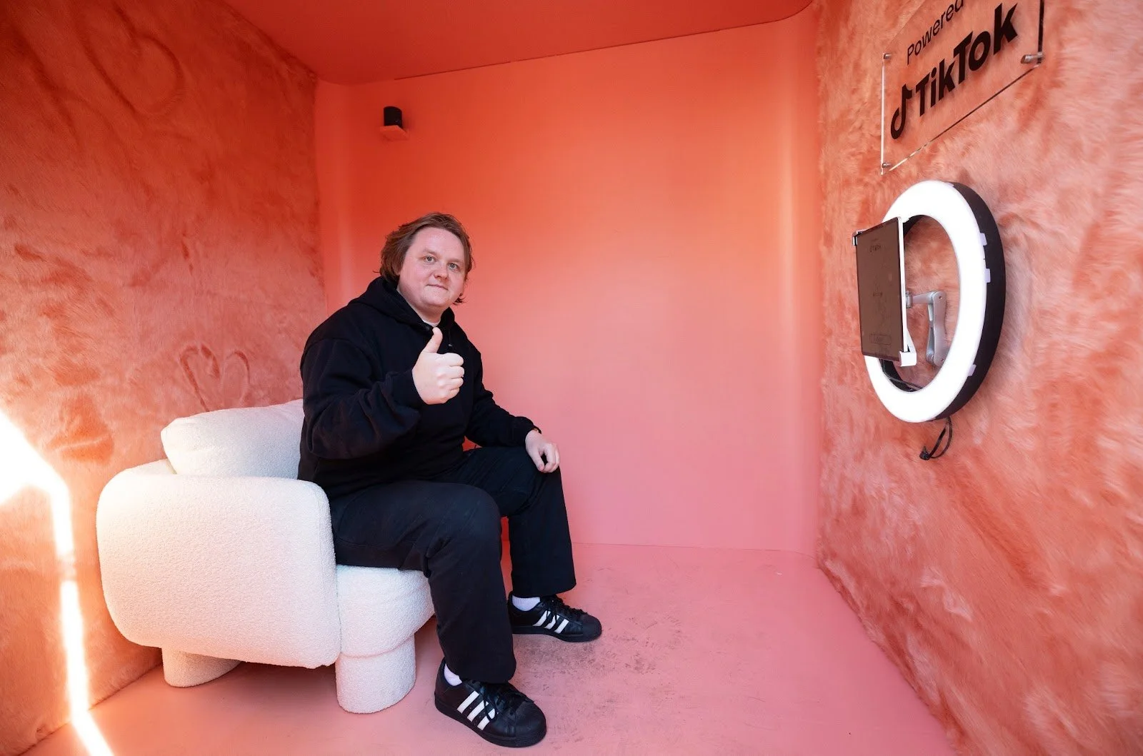 Lewis Capaldi x Tiktok - Lost Boys