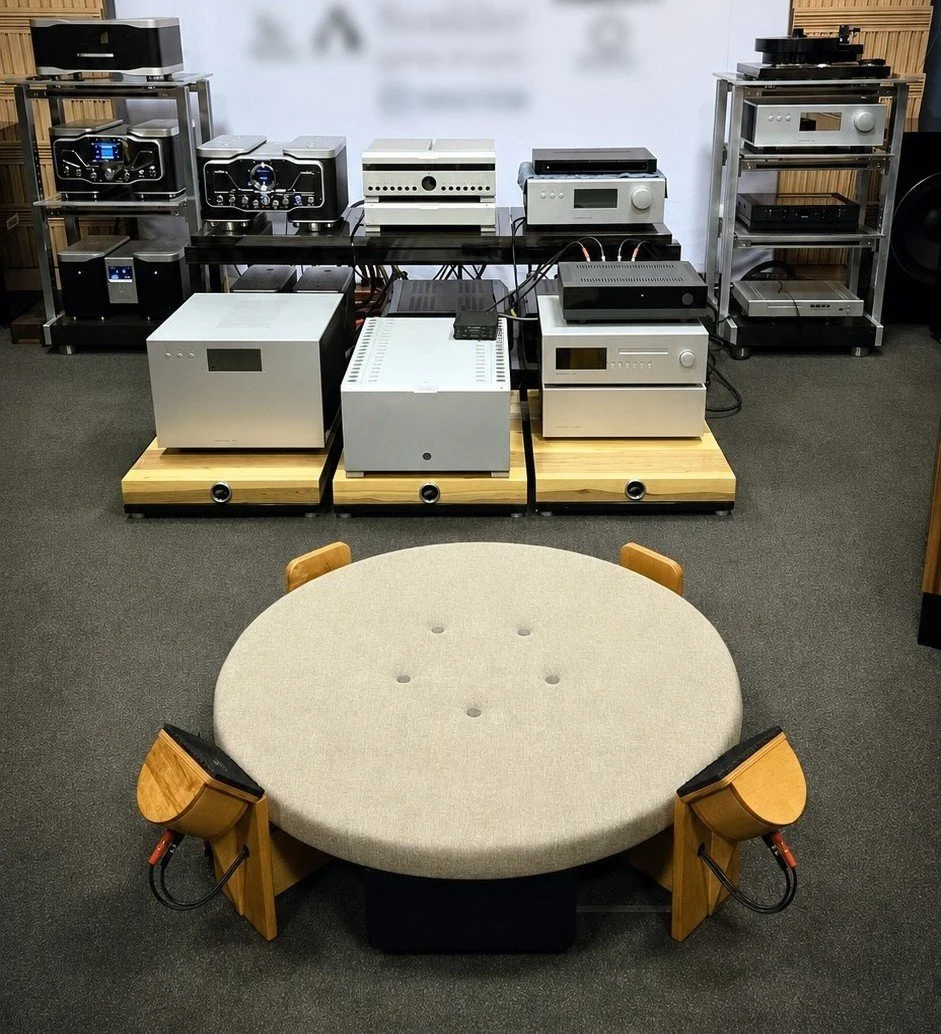 SonicNEST enters a professional listening environment. SonicNEST was tested in a high-end audio listening environment by an experienced listener with long-term exposure to top premium sound systems.