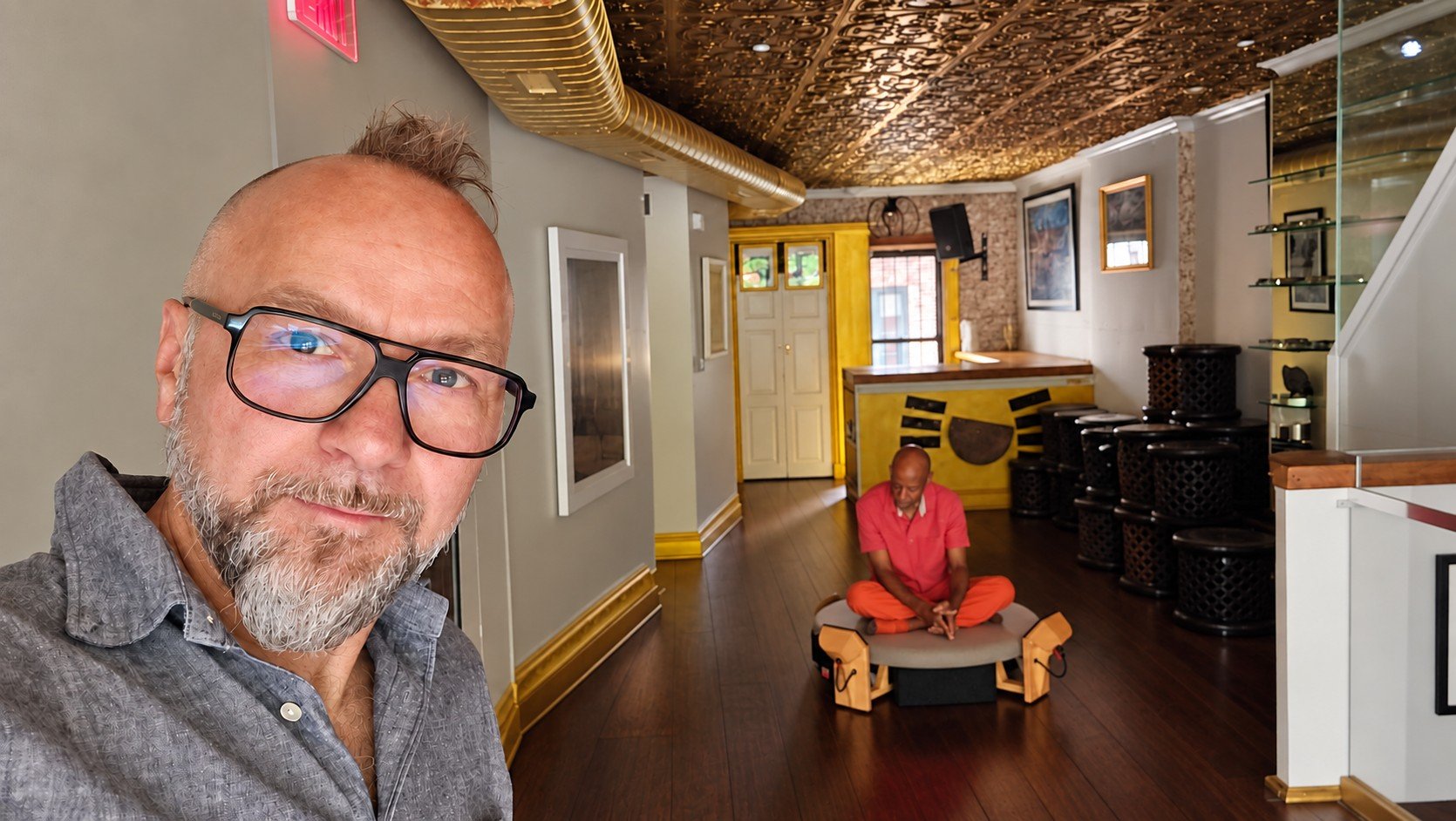 Tom Fechter SonicNEST Founder durning Laraaji's SonicNEST testing