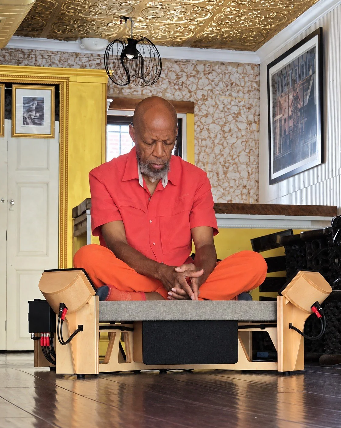 Immersive listening - Laraaji meet SonicNEST