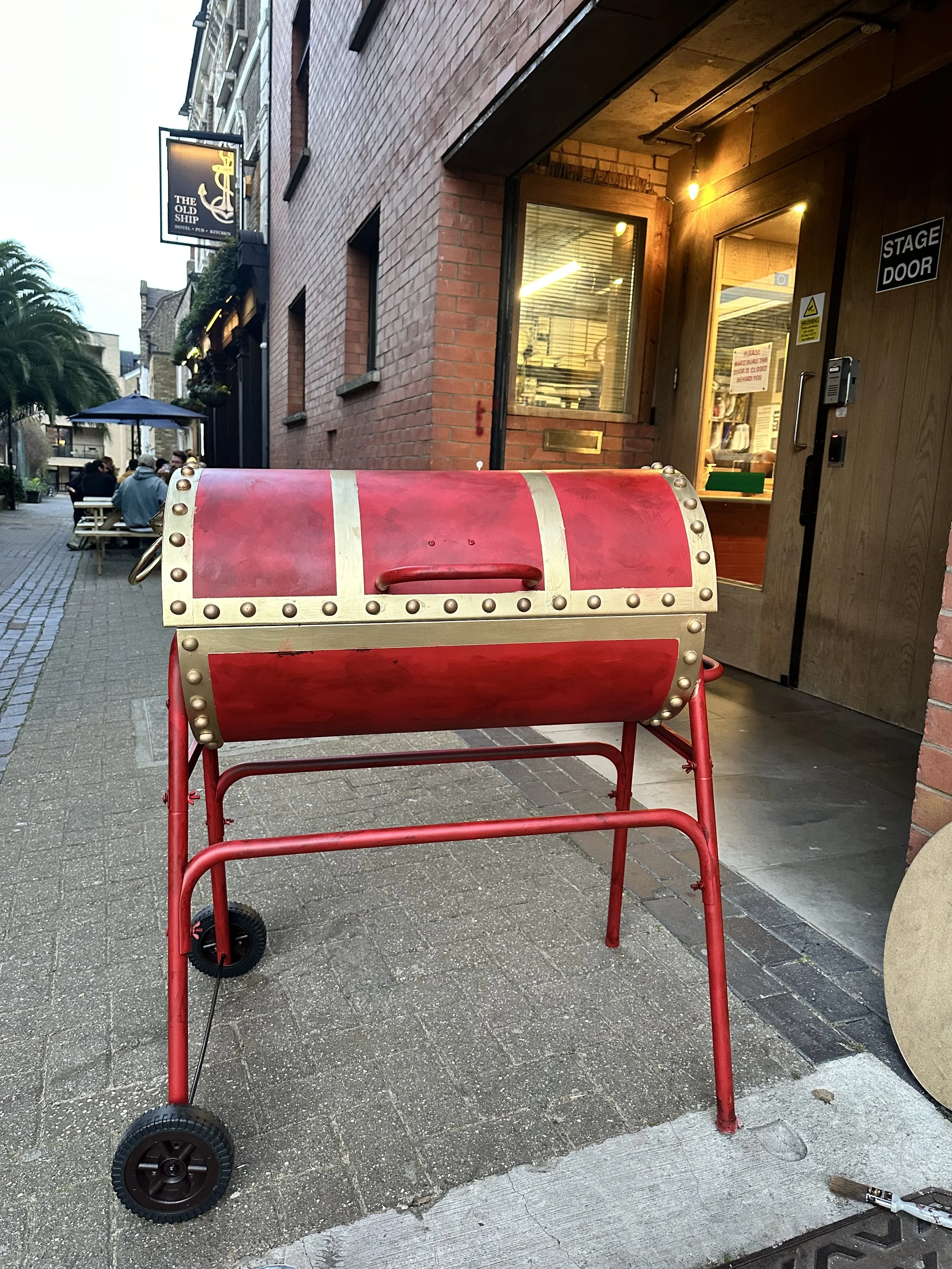 gondoliers 2.jpeg
