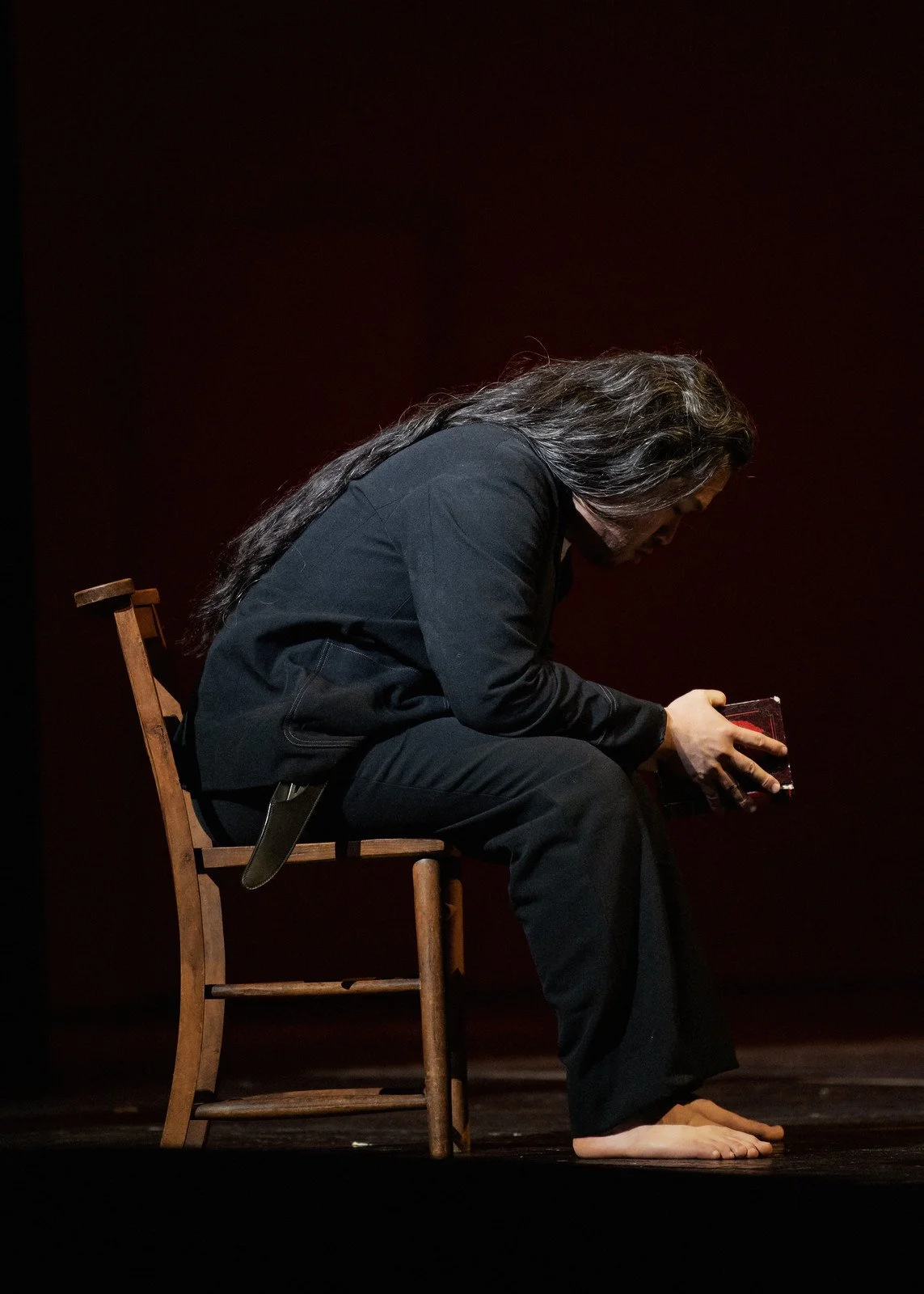 SeokJong Baek as Samson in rehearsal for Richard Jones’s production of Saint-Saëns’s Samson et Dalila, The Royal Opera Season 2021/22. The Royal Opera ©Camilla Greenwell, 2022