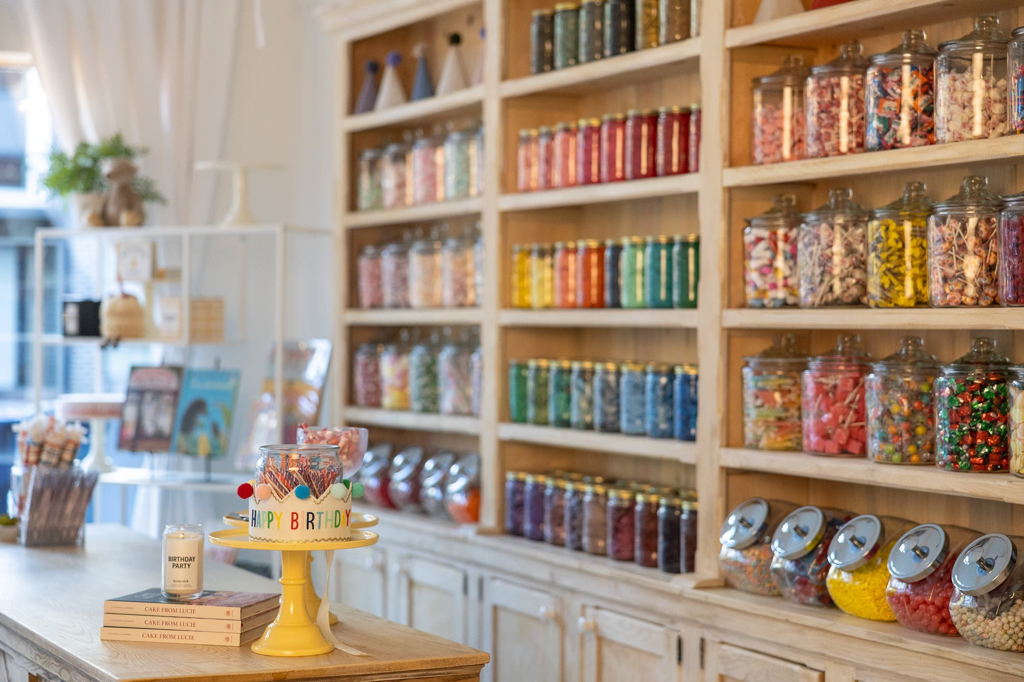 poppie-madrona-seattle-birthday-boutique-candy-shop-counter-shelves.jpg