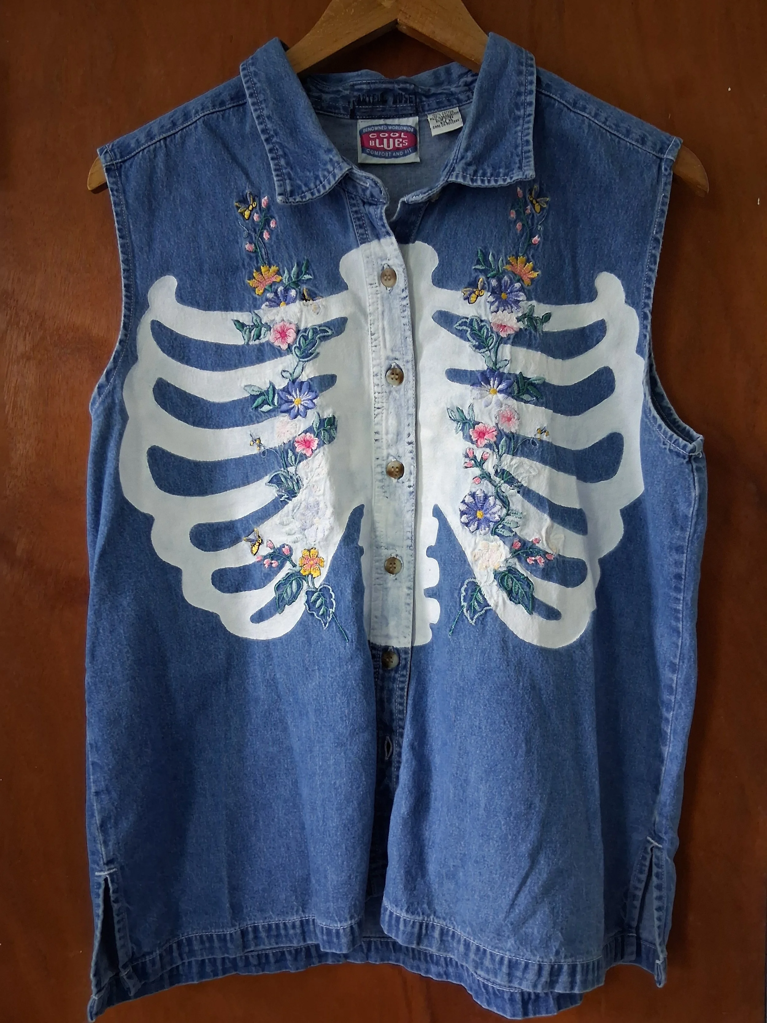 Floral Skelton Sleeveless top