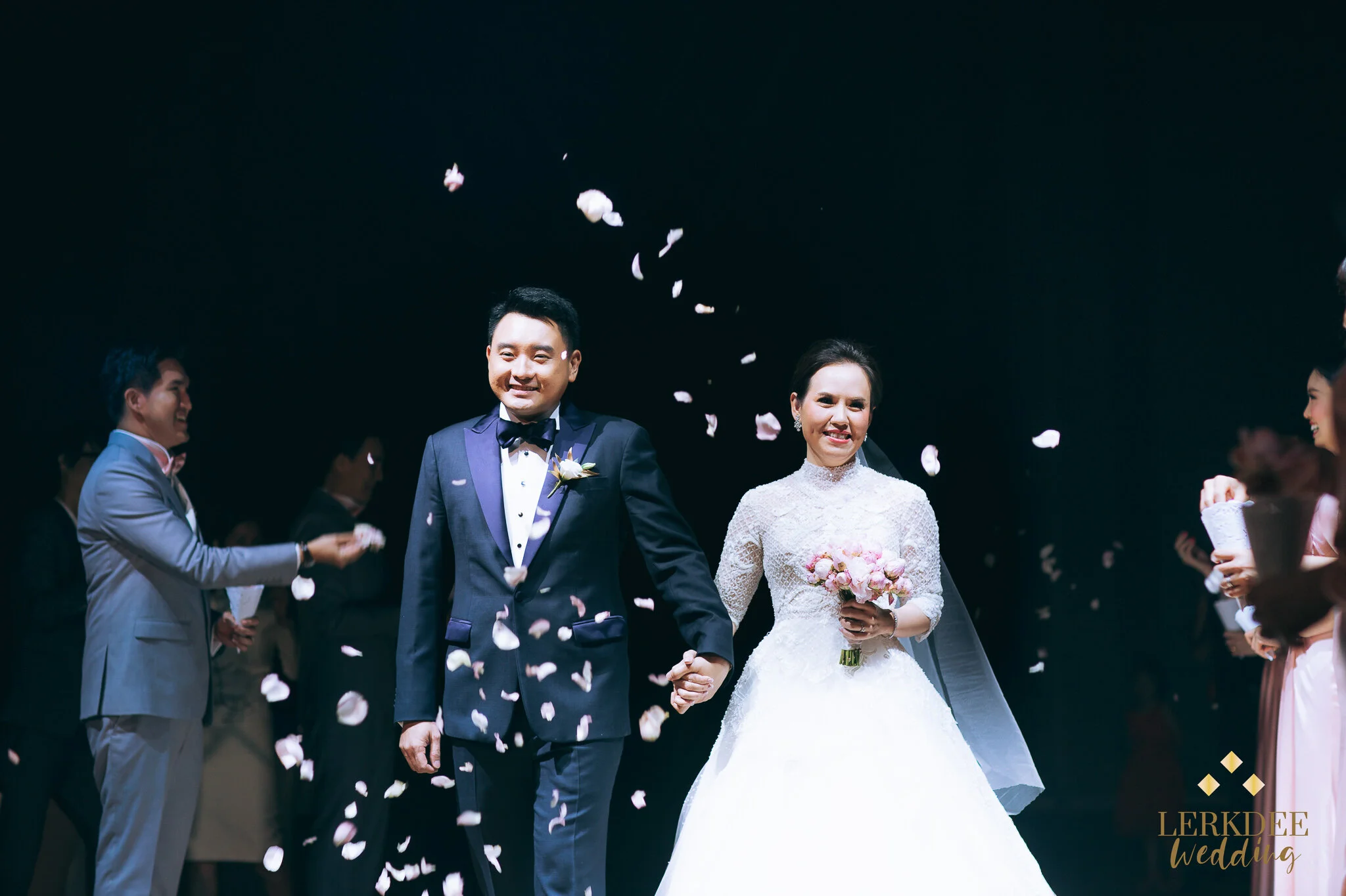 2019.06.15_Arradawan & Siriwat Wedding_Web_0074.JPG