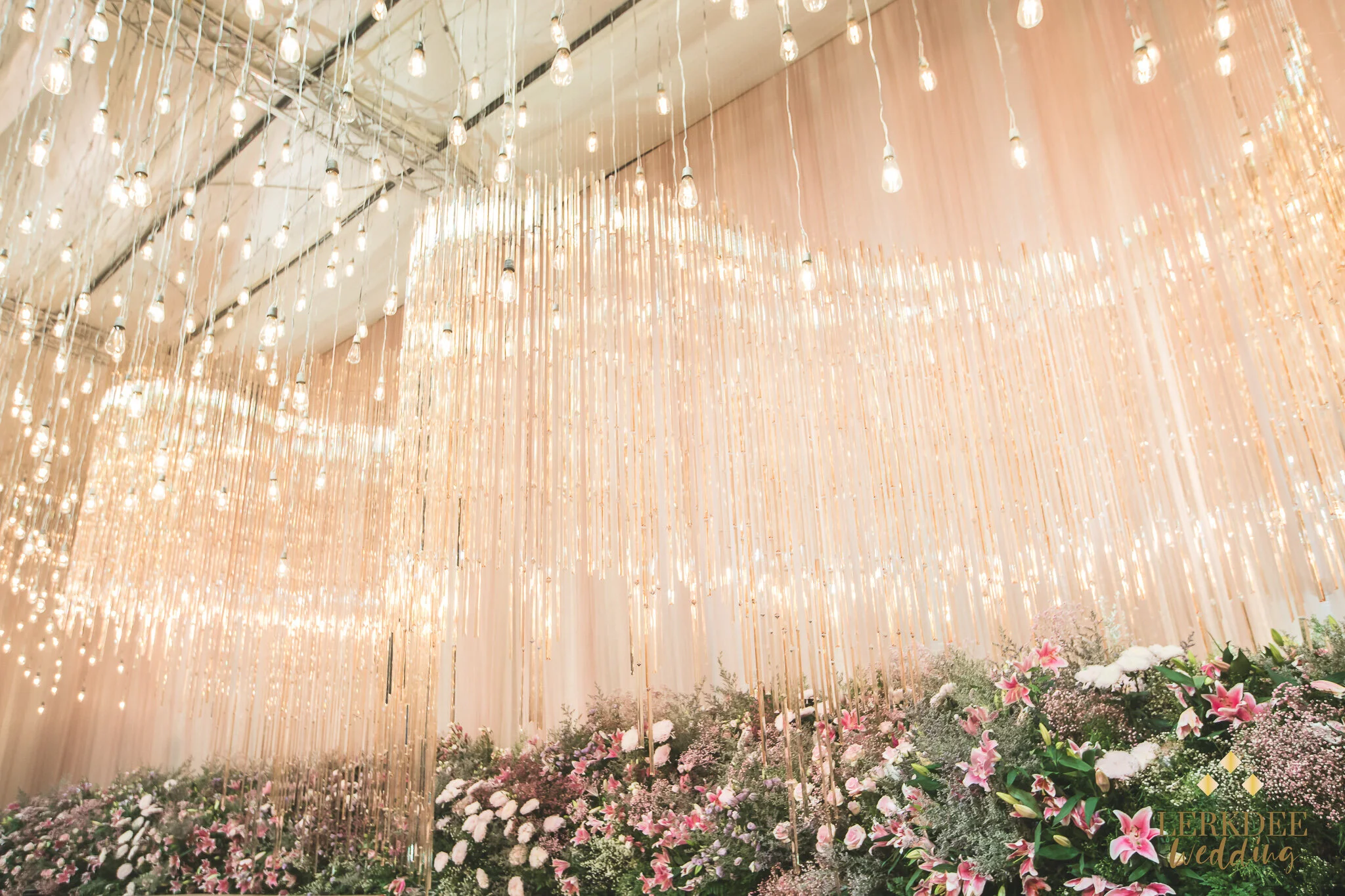 2019.06.15_Arradawan & Siriwat Wedding_Web_0020.JPG
