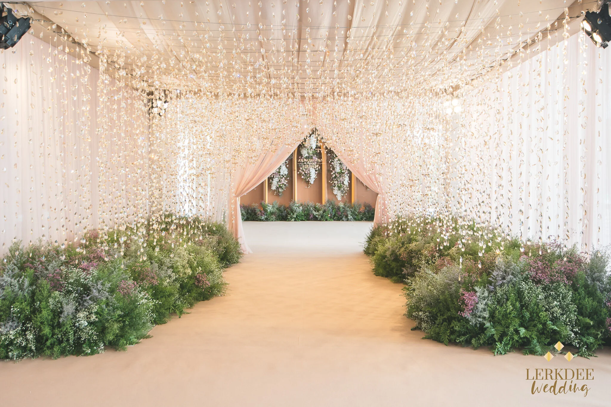 2019.06.15_Arradawan & Siriwat Wedding_Web_0006.JPG