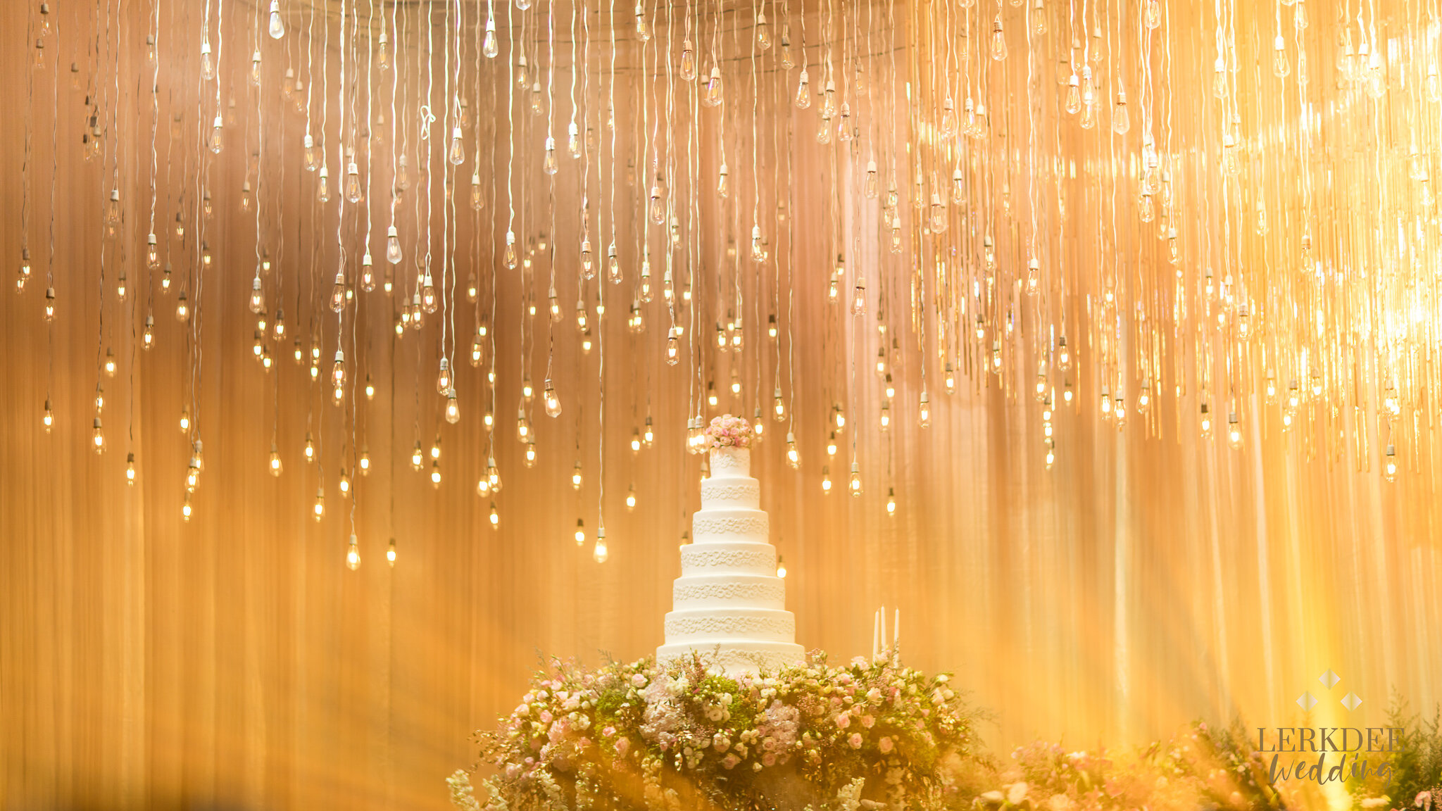 2019.06.15_Arradawan & Siriwat Wedding_Web_0014.JPG