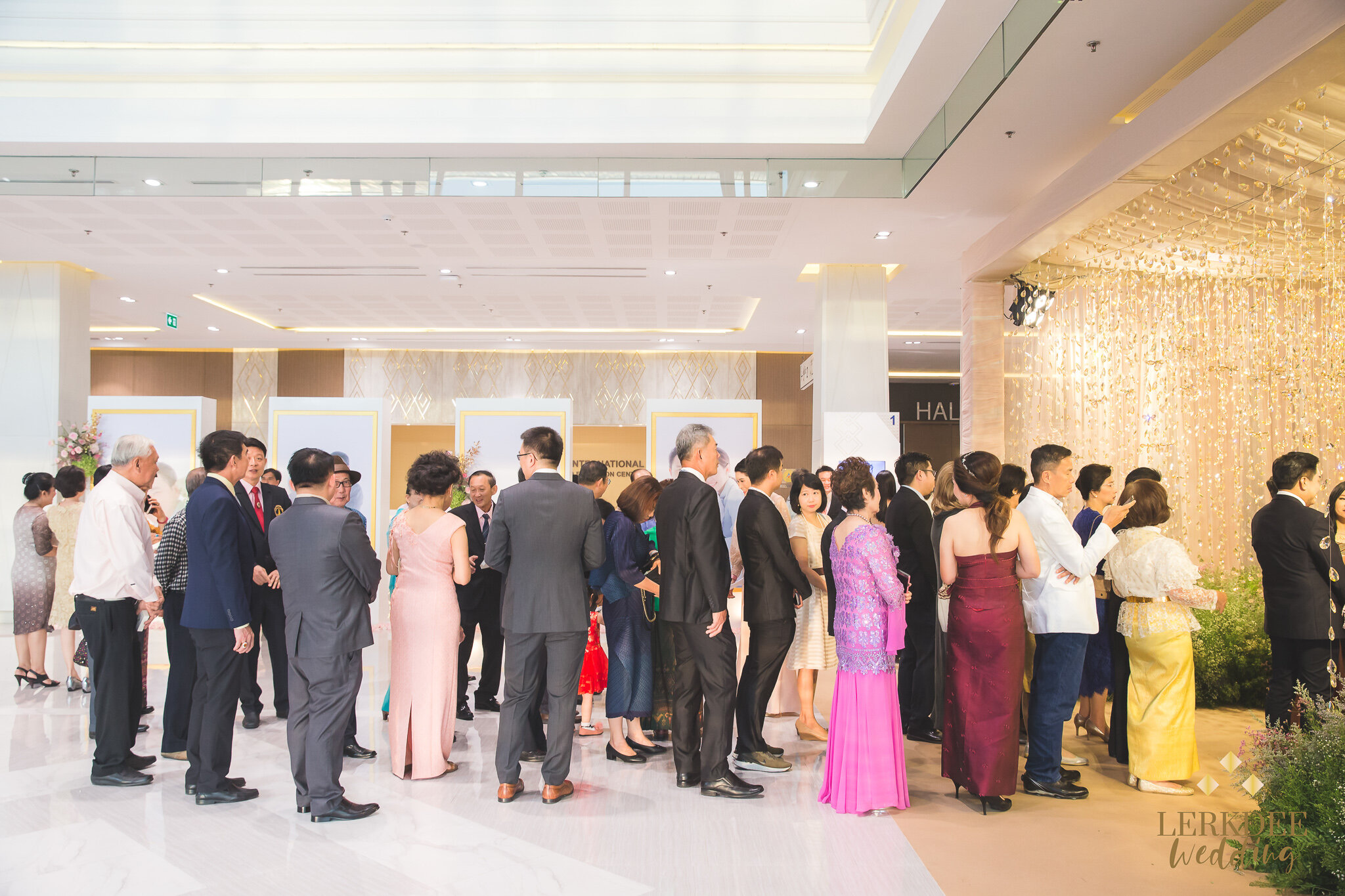 2019.06.15_Arradawan & Siriwat Wedding_Web_0056.JPG
