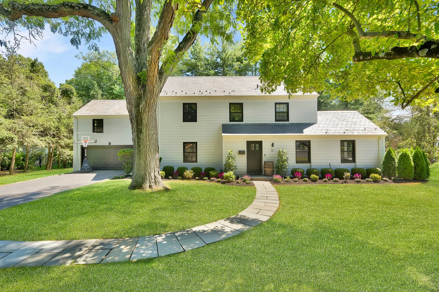 22 Paddington Road, Scarsdale