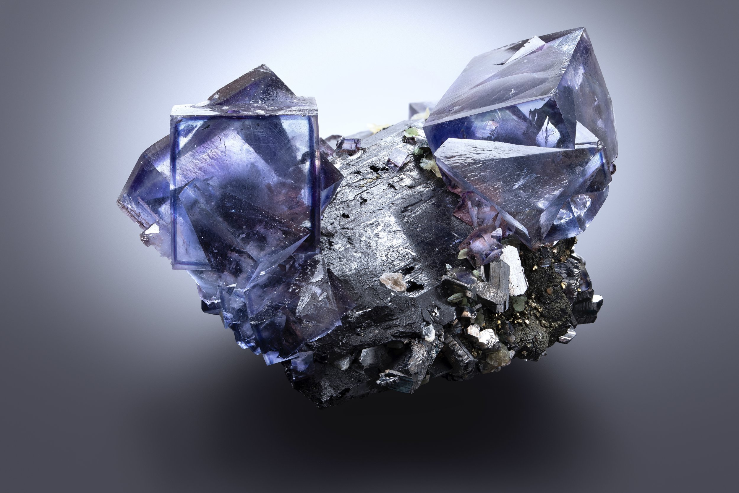Fluorite on Wolframite 11 cm  
Yaogangxian Mine, Hunan, China 