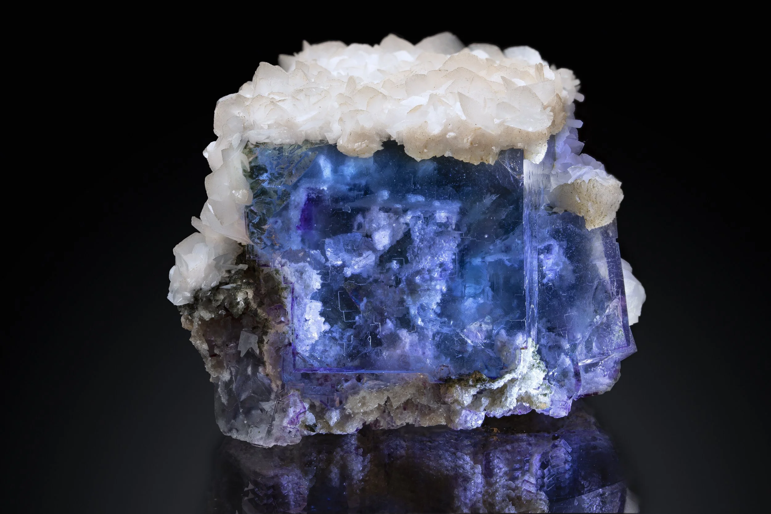 Fluorite & Calcite 8 cm  
Yaogangxian Mine, Hunan, China 
