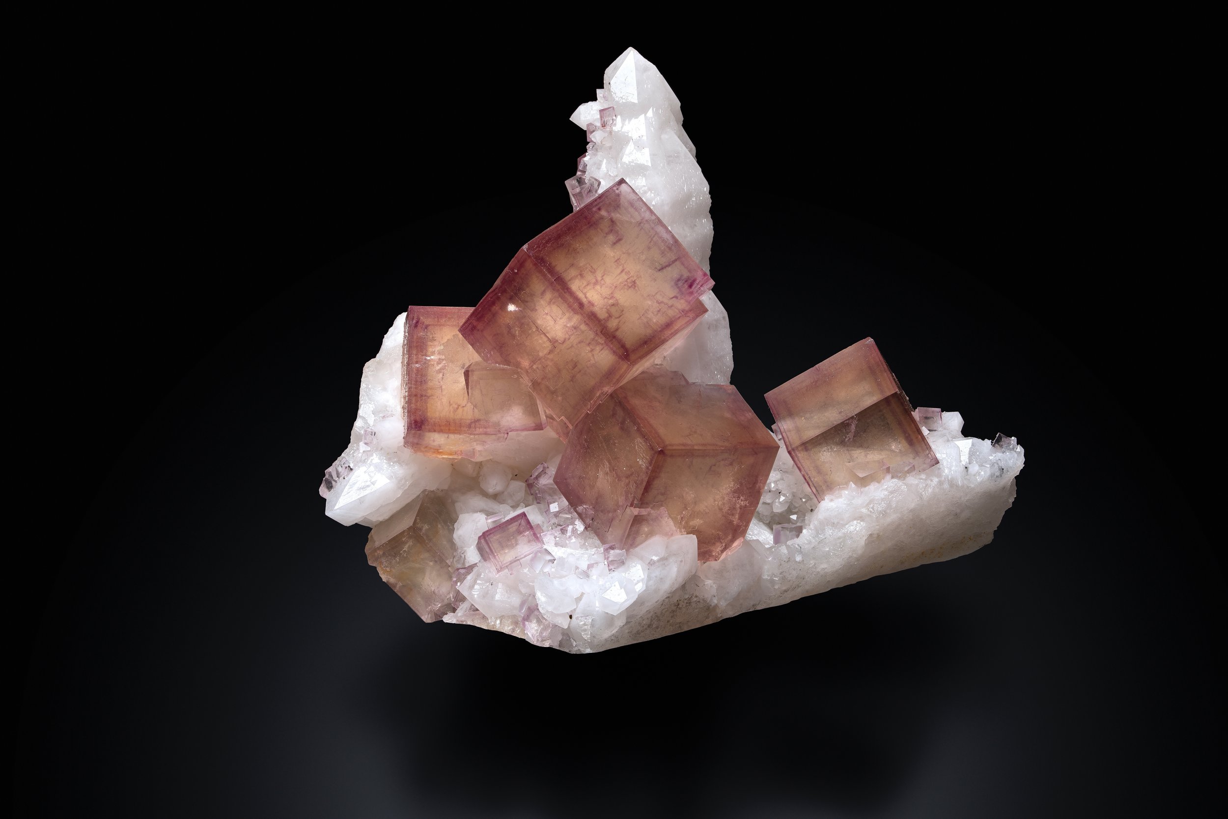 Fluorite 11 cm  
Yaogangxian Mine, Hunan, China 