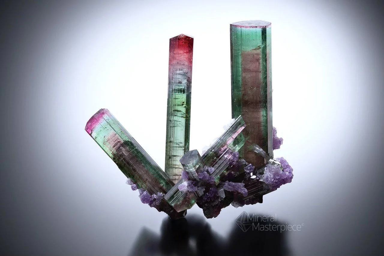 Tourmaline & Lepidolite 9 cm  

Cruzeiro Mine, Minas Gerais, Brazil