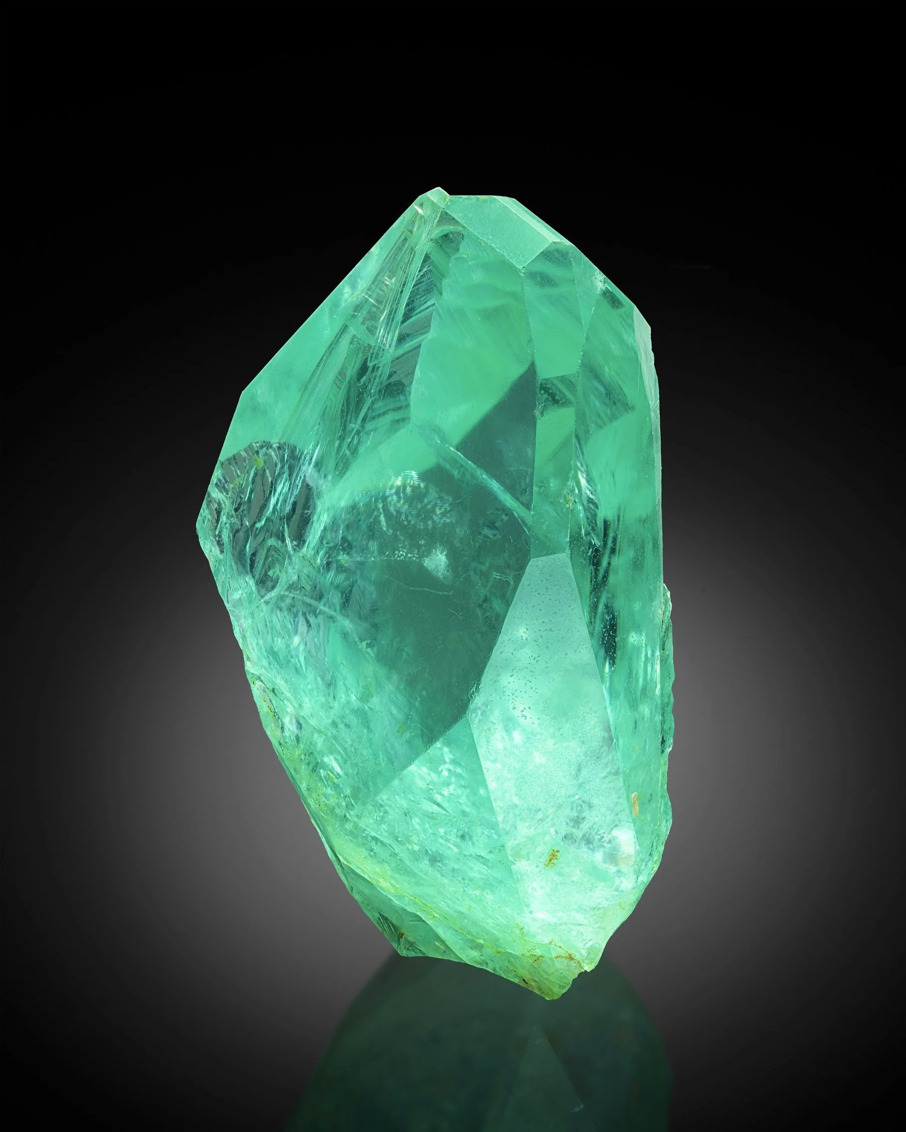 Phosphophyllite 4 cm  
Unificada Mine, Potosí, Bolivia