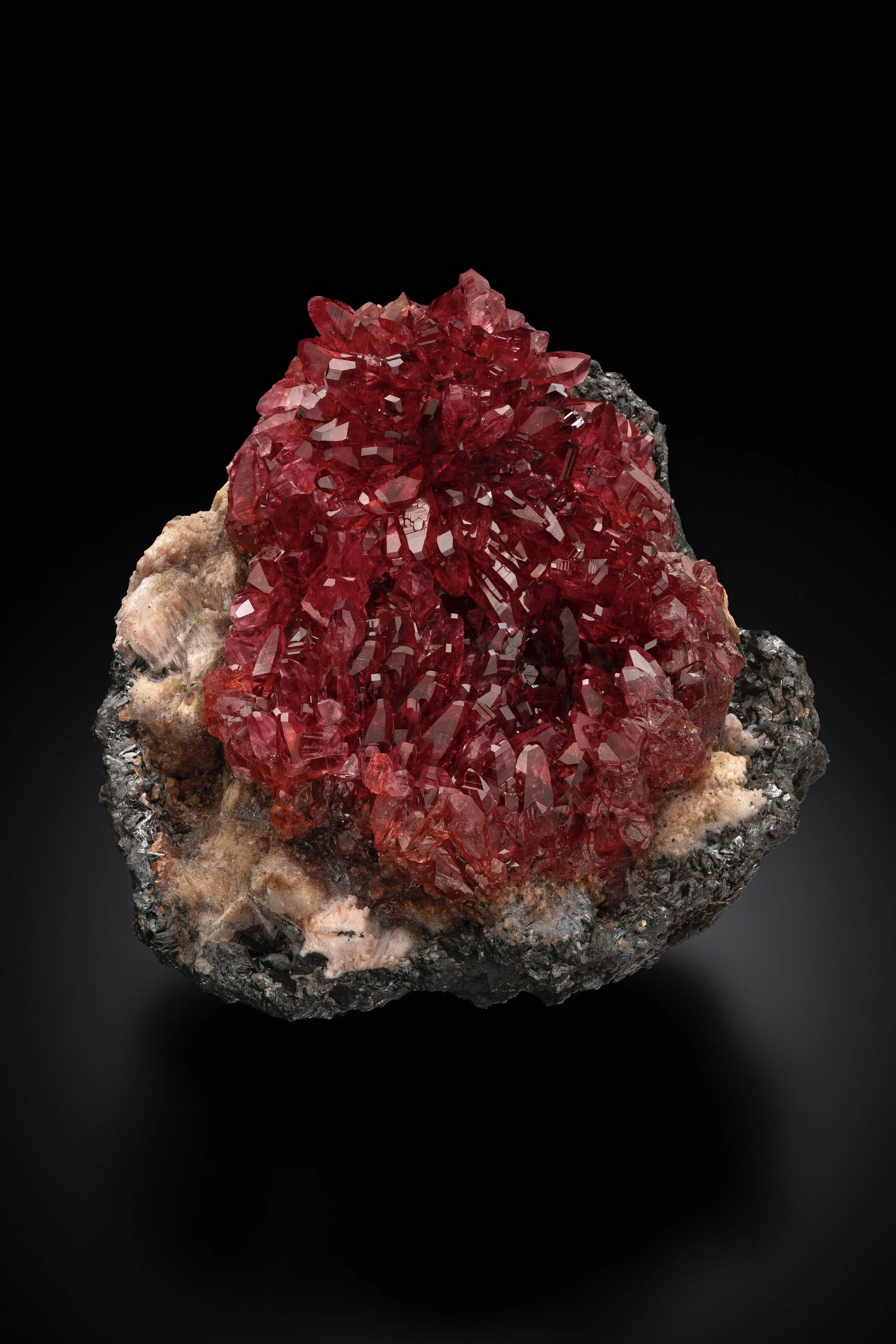 Rhodochrosite, and Manganite  9 cm  
N'Chwaning Mine, Cape Town, South Africa