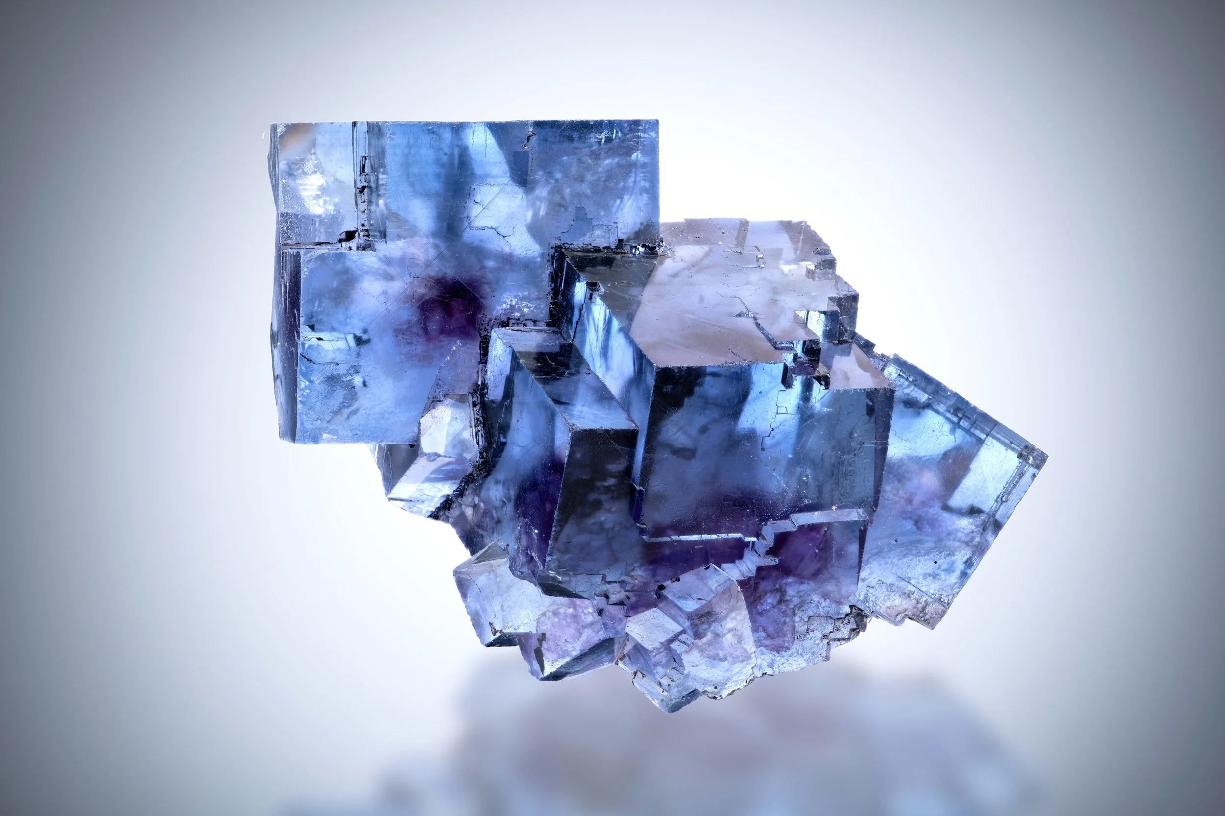 Fluorite 6 cm  
Minerva No. 1, Hardin County, Illinois 