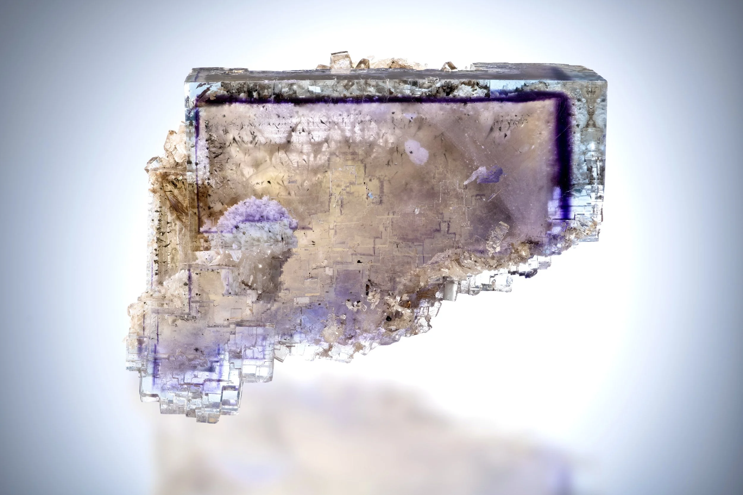 Fluorite and Barite 7 cm  
Minerva No. 1, Hardin County, Illinois 