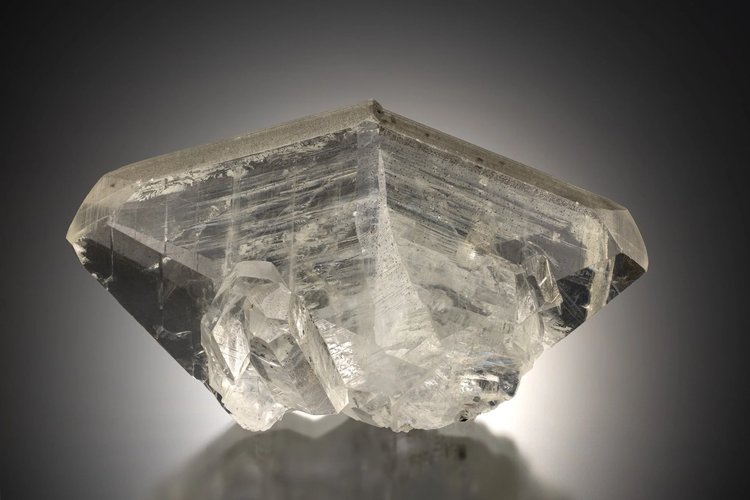 Calcite Butterfly Twin 13 cm  
Dachang, Qinglong County, China
