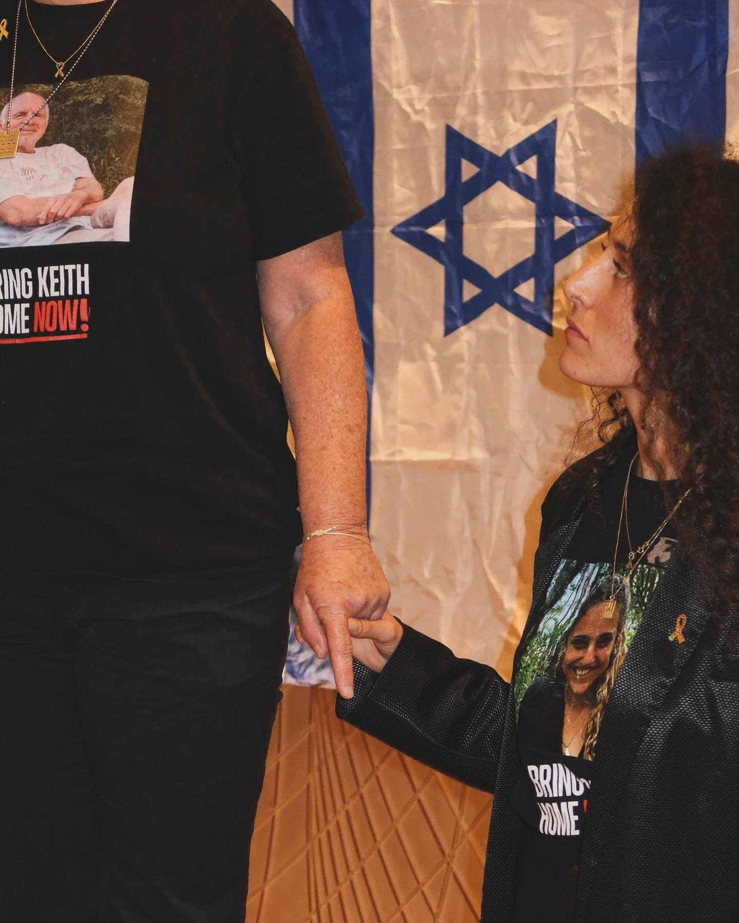 KIBBUTZ: 11/8/24

Thank you @shir.siegel @yardigonen @bring.romi.home @bringhomenow @bringhomenow_nyc for sharing your stories, words of hope &amp; speaking for those that can&rsquo;t speak for themselves. It was amazing to celebrate Shabbat with you