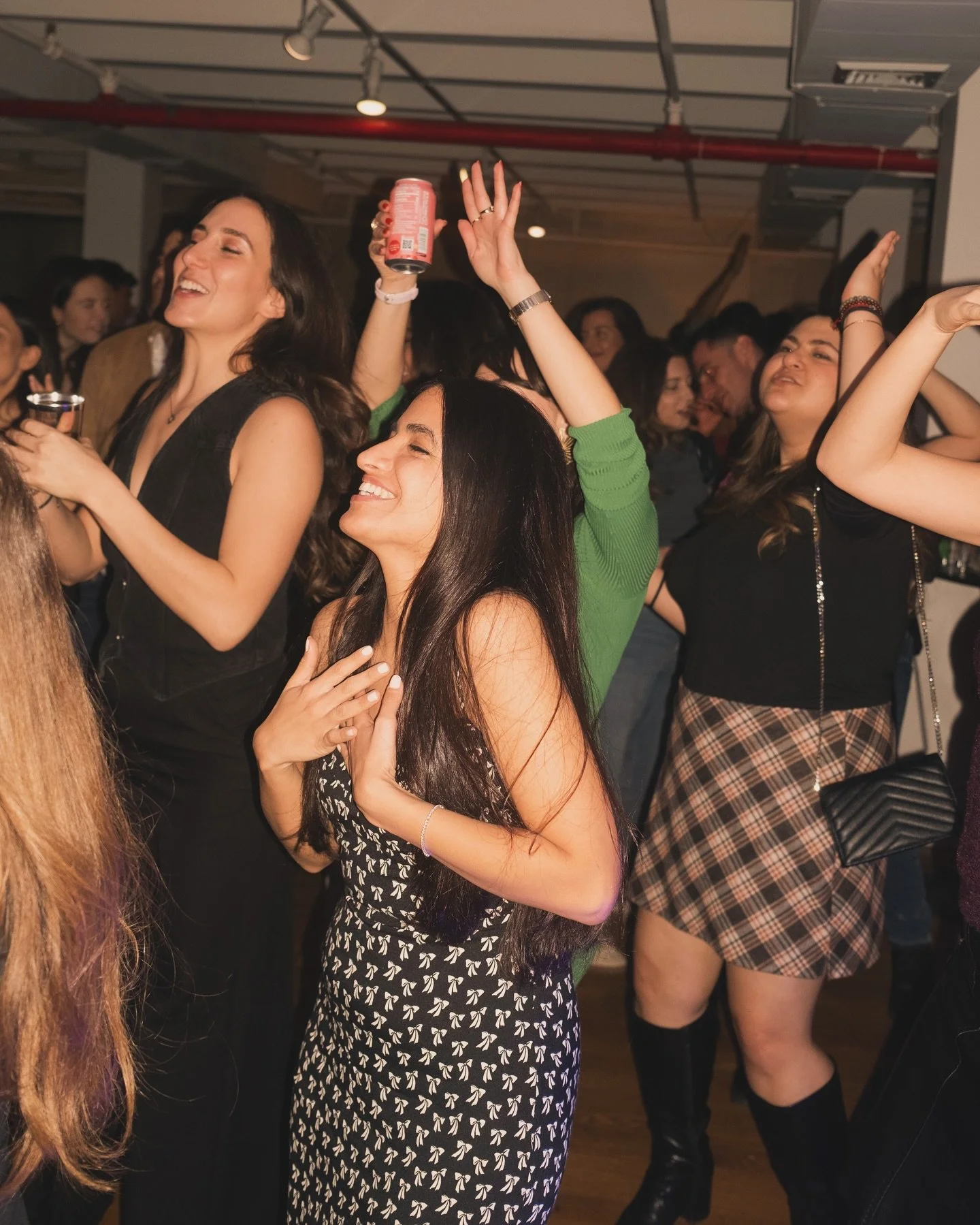 KIBBUTZ: 3/28/25

Thank you @masaisrael for collaborating with us, and sponsoring the amazing space for Shabbas. 

📸: @madewithmara