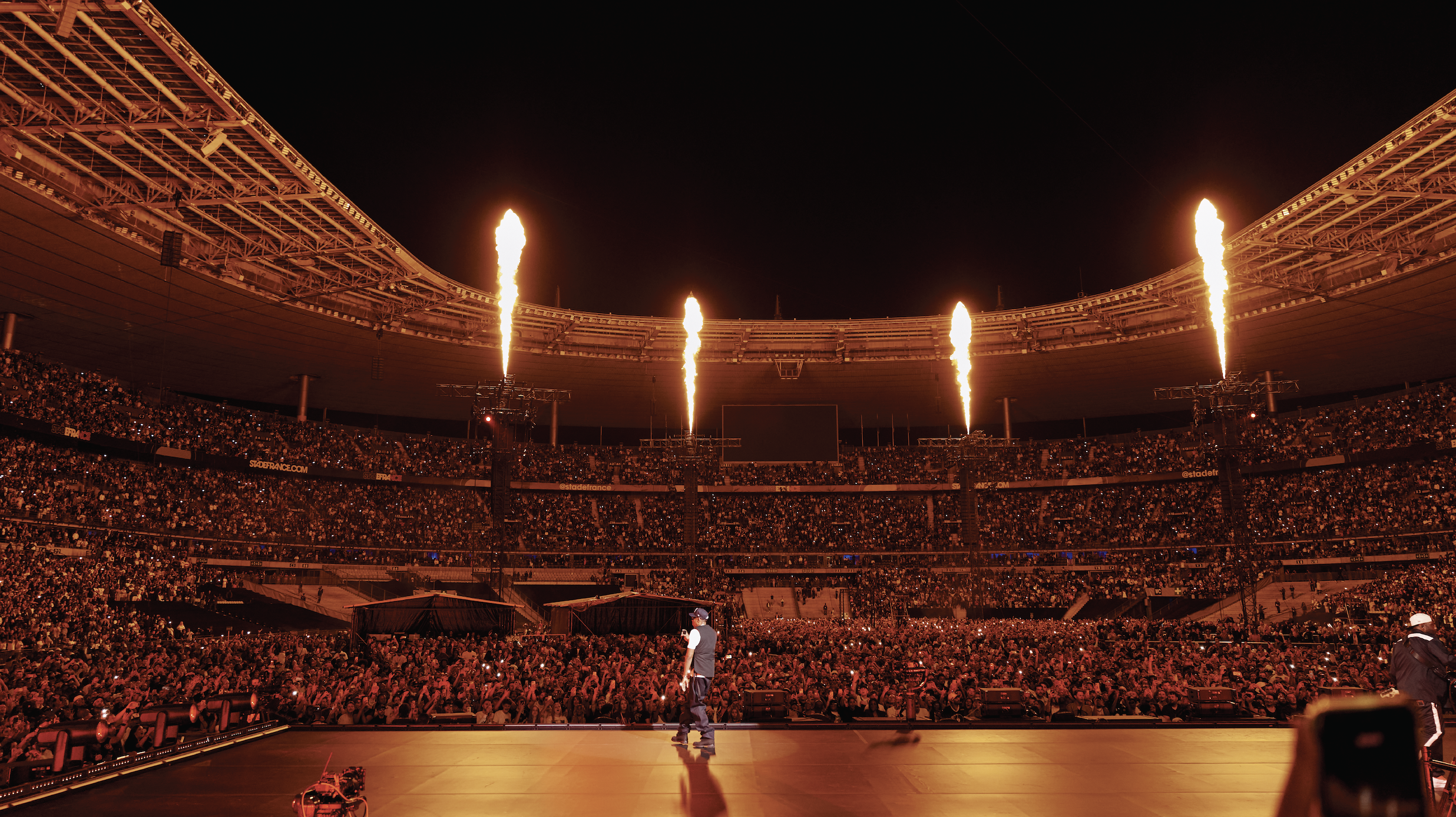 JAŸ-Z30 - STADE DE FRANCE - PARIS 027.png