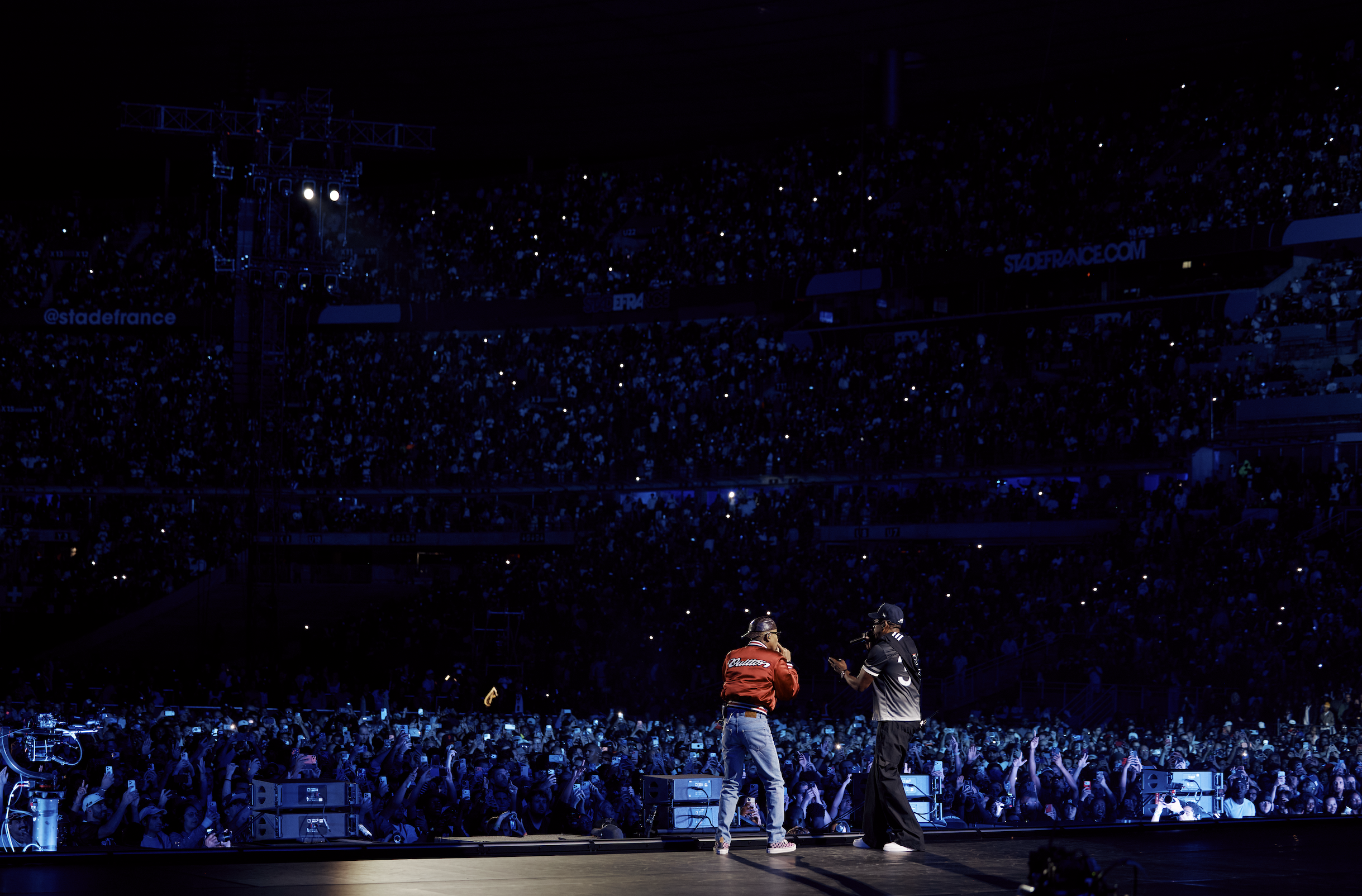 JAŸ-Z30 - STADE DE FRANCE - PARIS 043.png