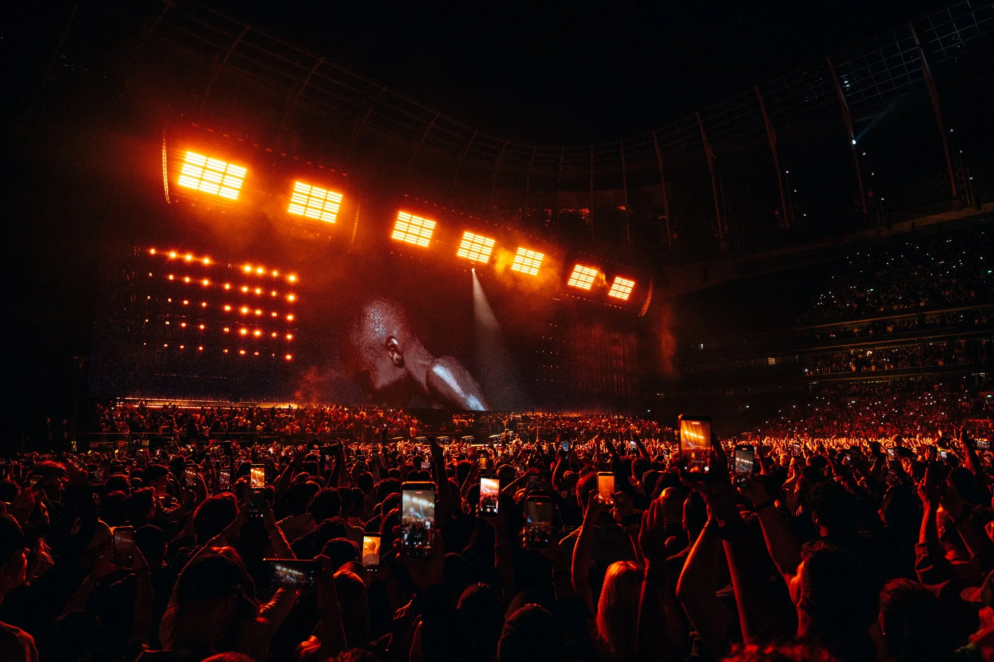 JAŸ-Z30 - LONDON - NIGHT 1 - 8.jpg