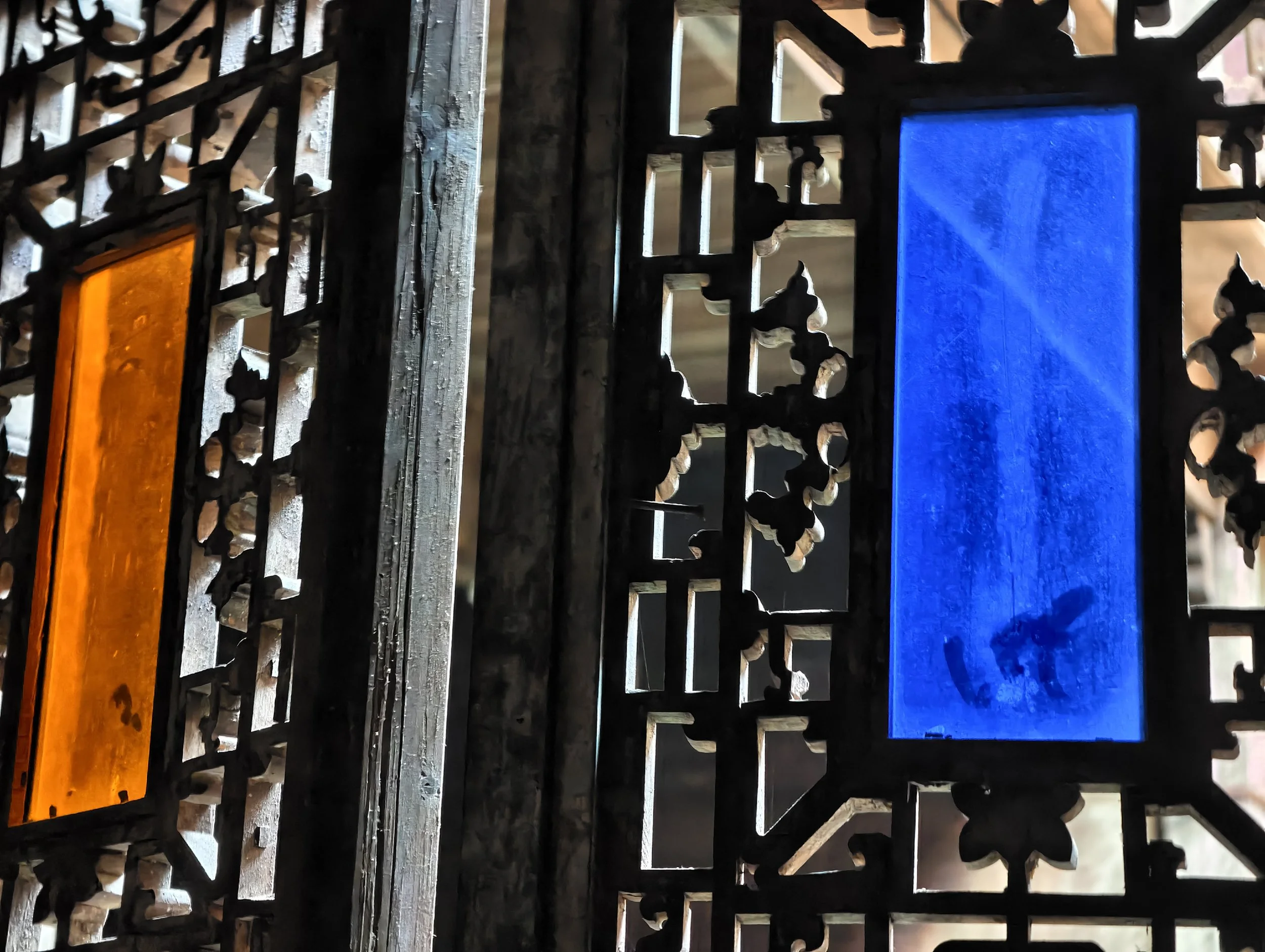Zheng Residence windows