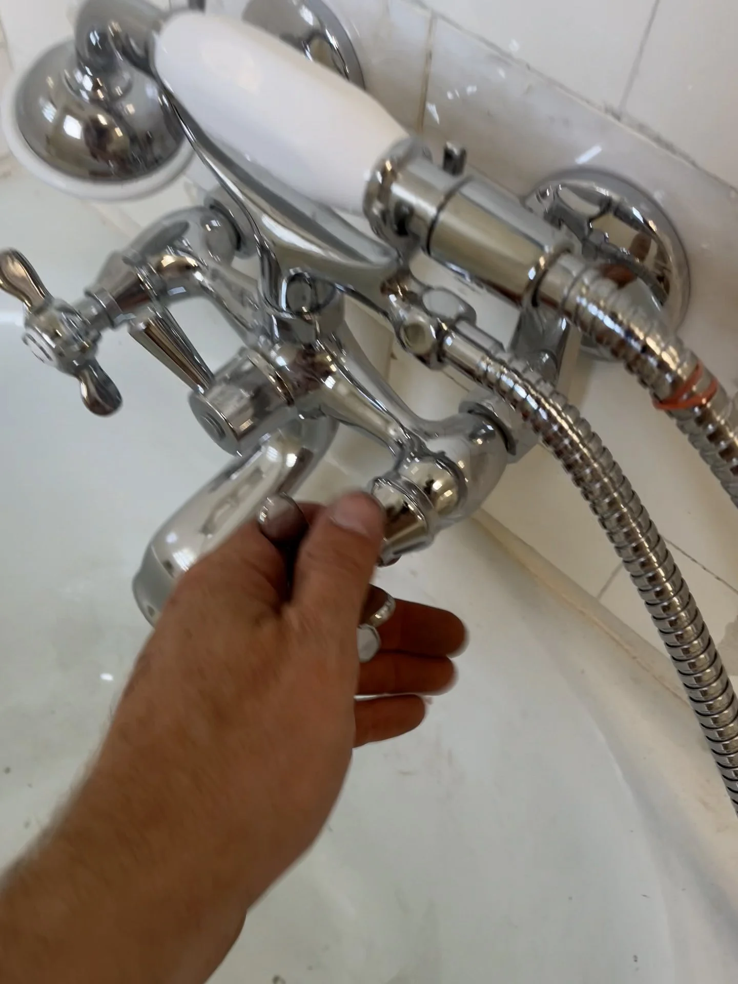 Retro Bathroom 2