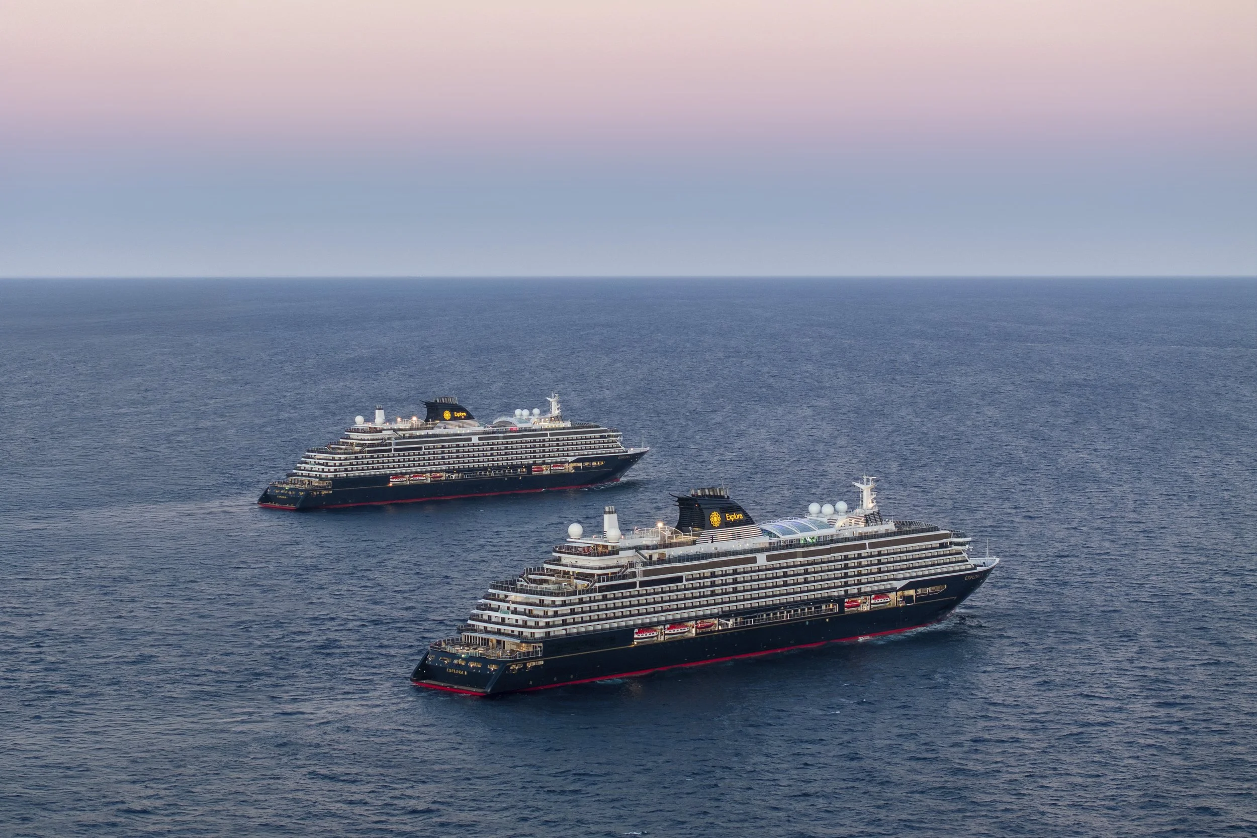 virtuoso+luxury+travel+the+world+is+waiting+beaches+cruises+family+couples+safari+railways+vacation+holidays