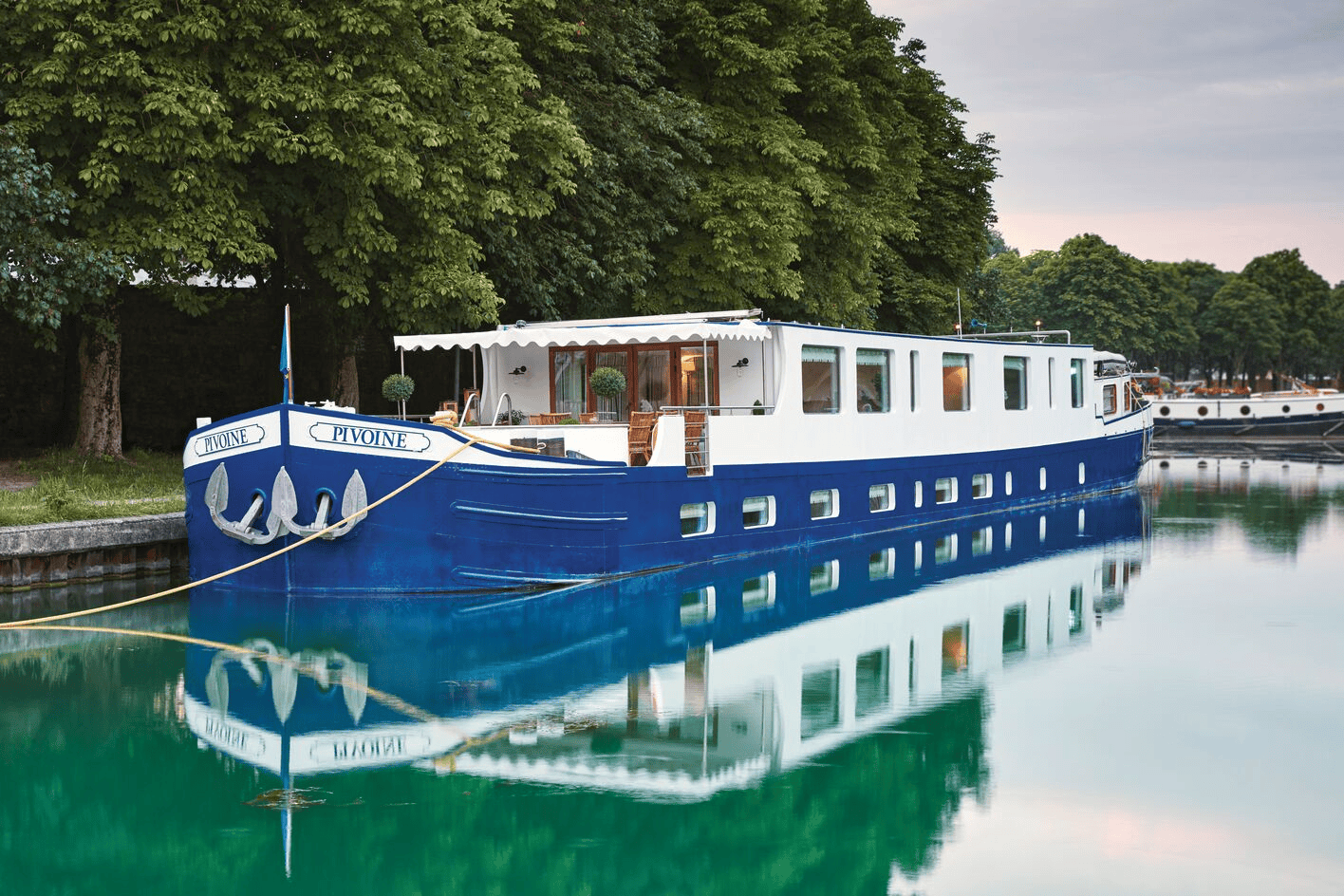virtuoso+luxury+travel+the+world+is+waiting+beaches+cruises+family+couples+safari+railways+vacation+holidays