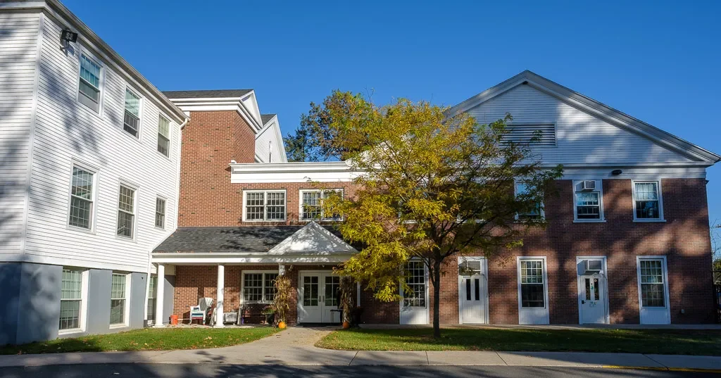 Unbundled PM - Investment Guide - West Hartford CT - German School of Connecticut