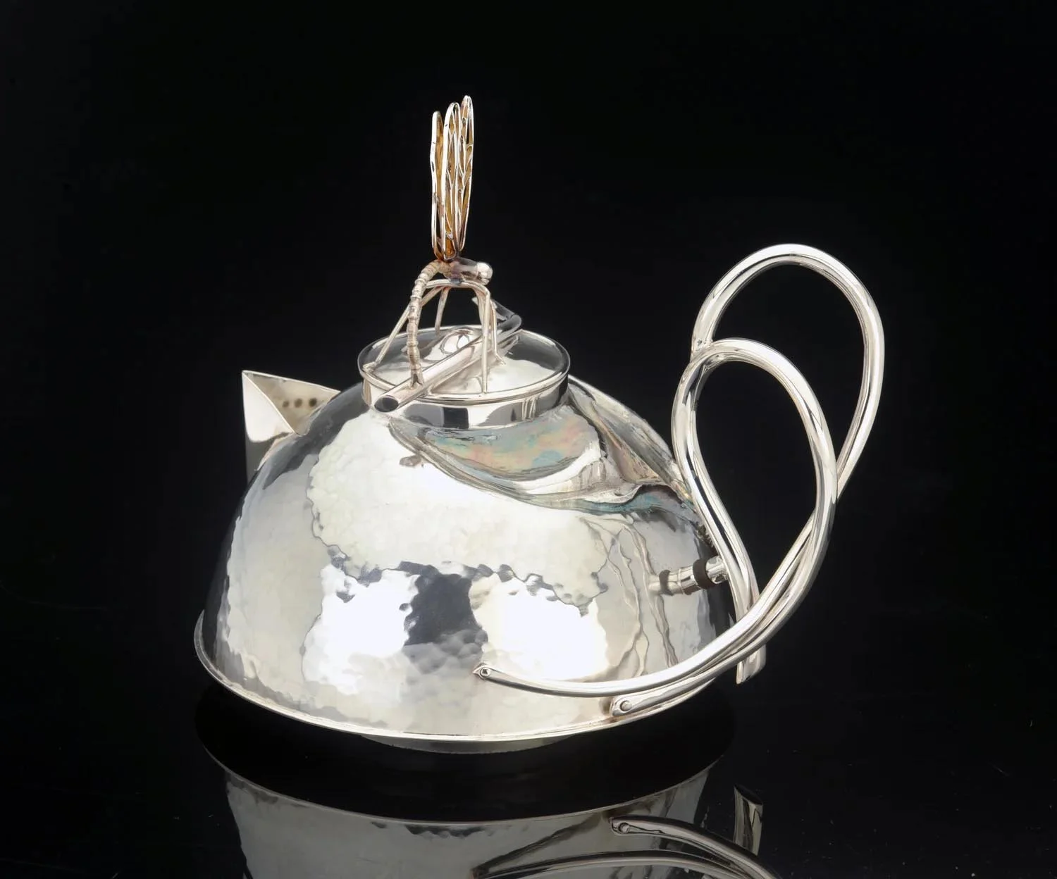 Genevieve Flynn Tree Frog Teapot 2 103_8859.jpg