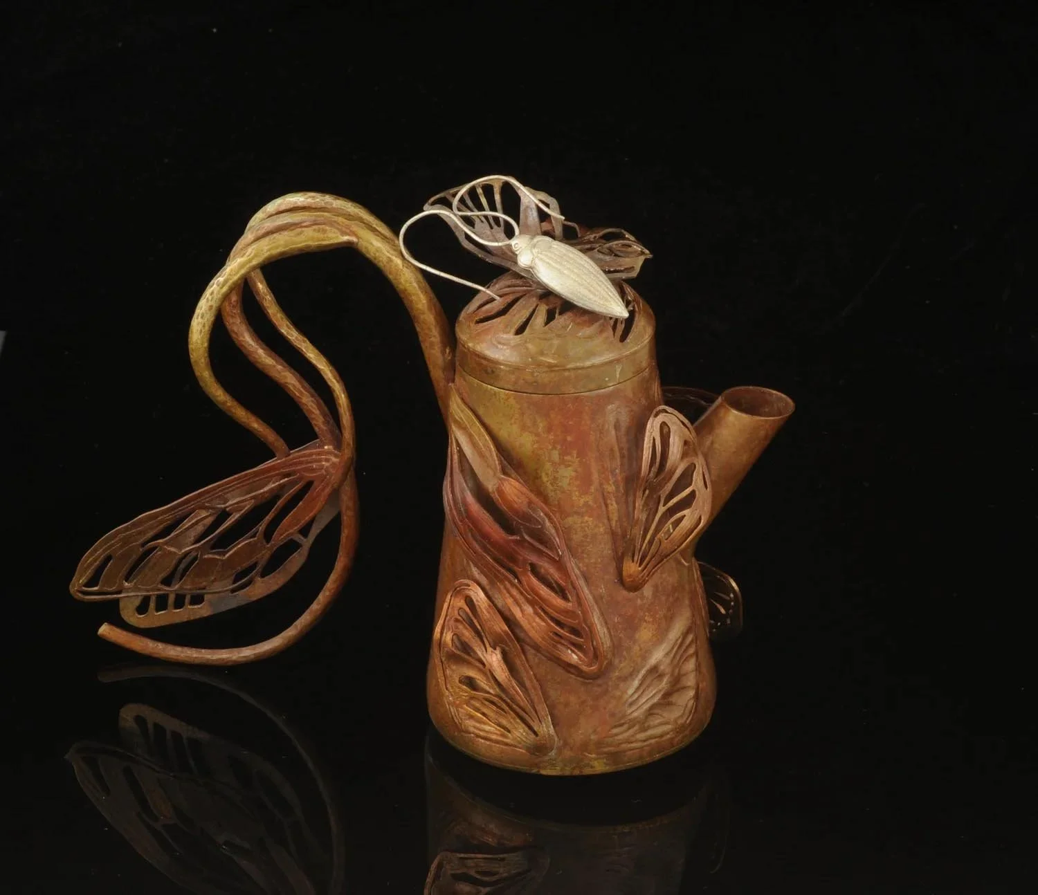 TGenevieve Flynn aking+Flight+Teapot+1+copy.jpg