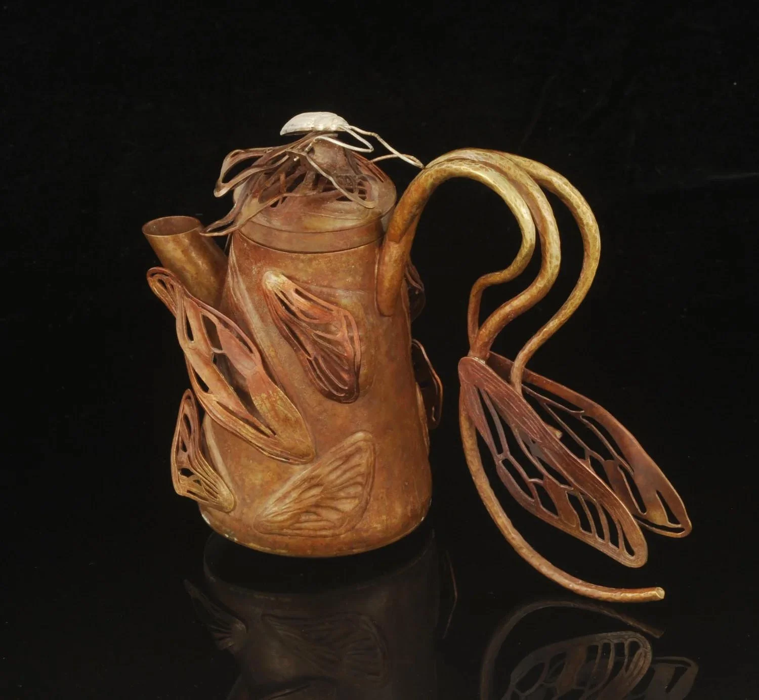 Genevieve Flynn Taking+Flight+Teapot+2+copy.jpg