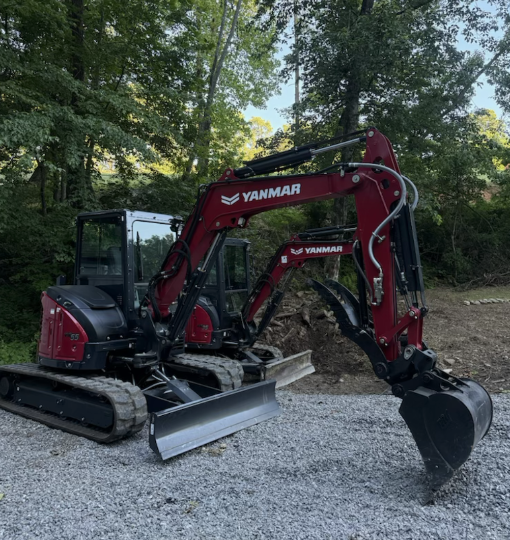 Gravel driveway and building pad construction in Spartanburg, South Carolina.