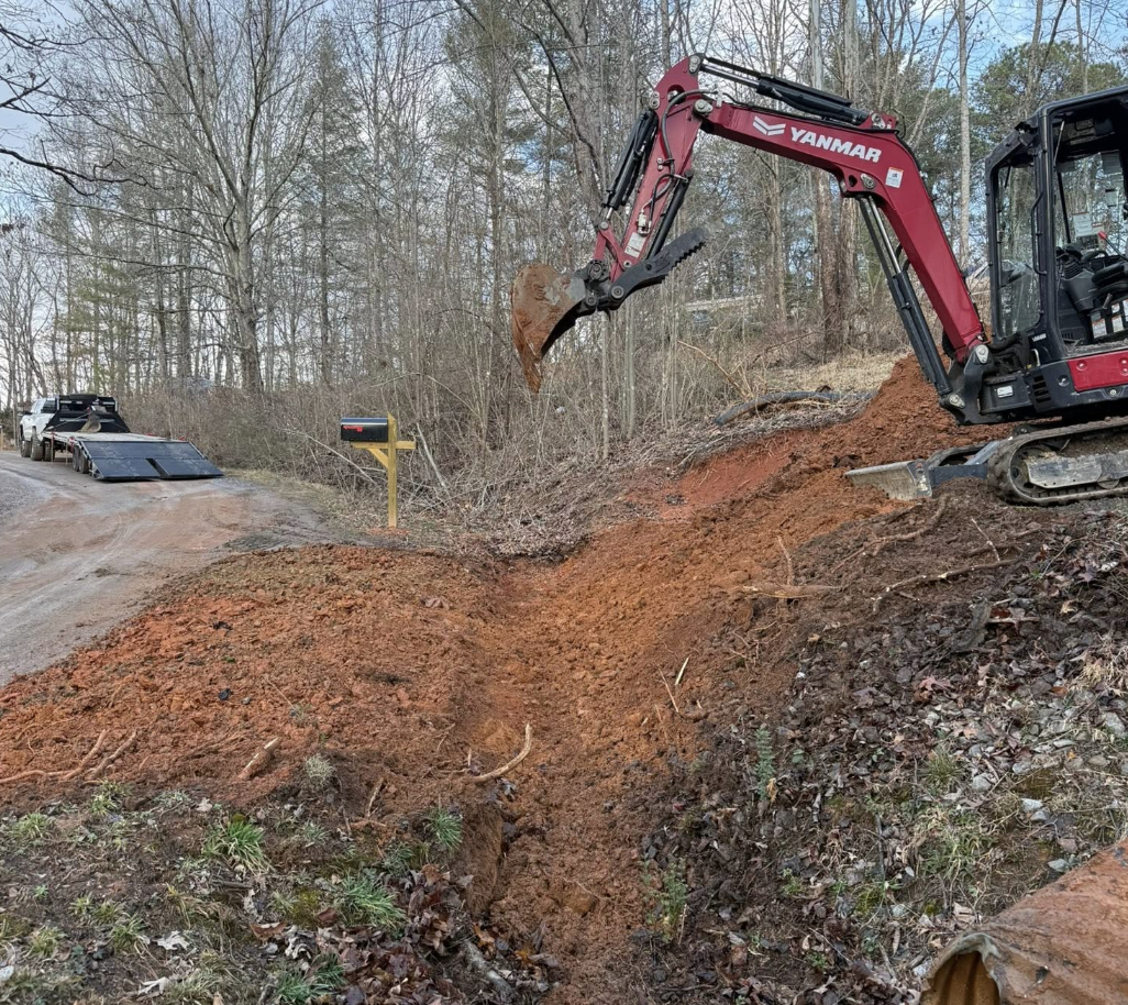 Professional land clearing, forestry mulching, excavation, grading, driveway installation, and site preparation in Anderson, SC