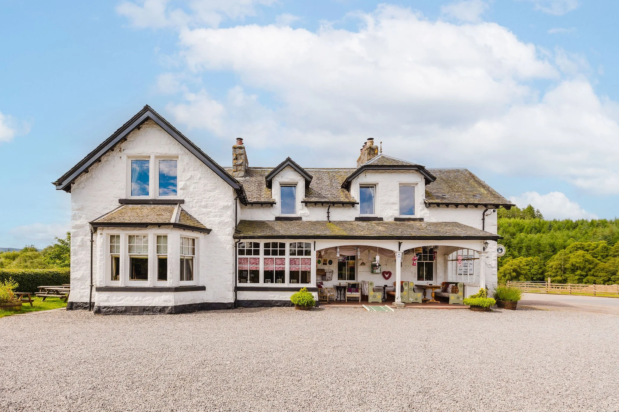A small hotel with a big heart, the Whitebridge has been a sight for sore eyes since the Victorian age.