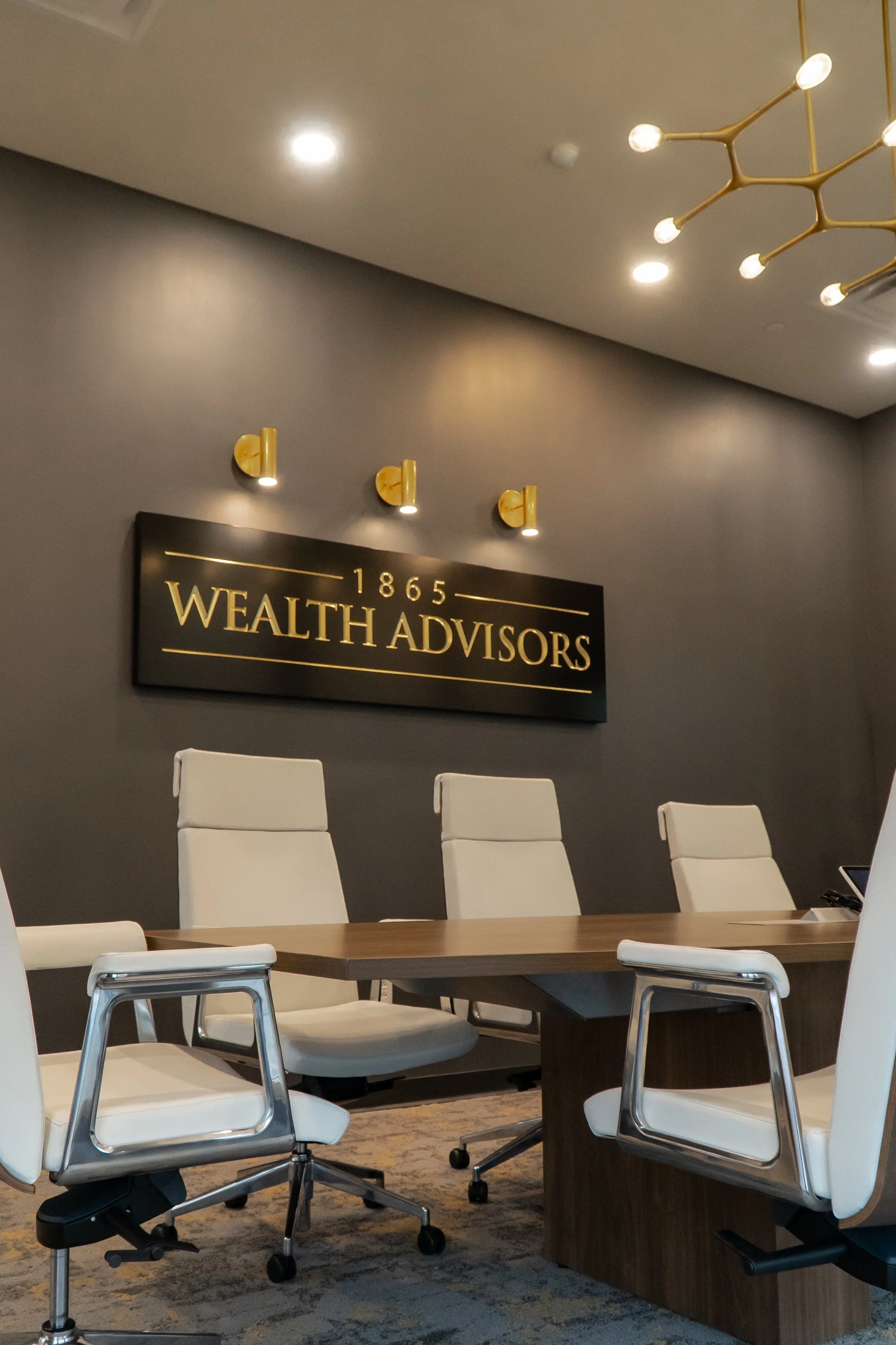 2023-12-03 Wealth Advisors (1).jpg