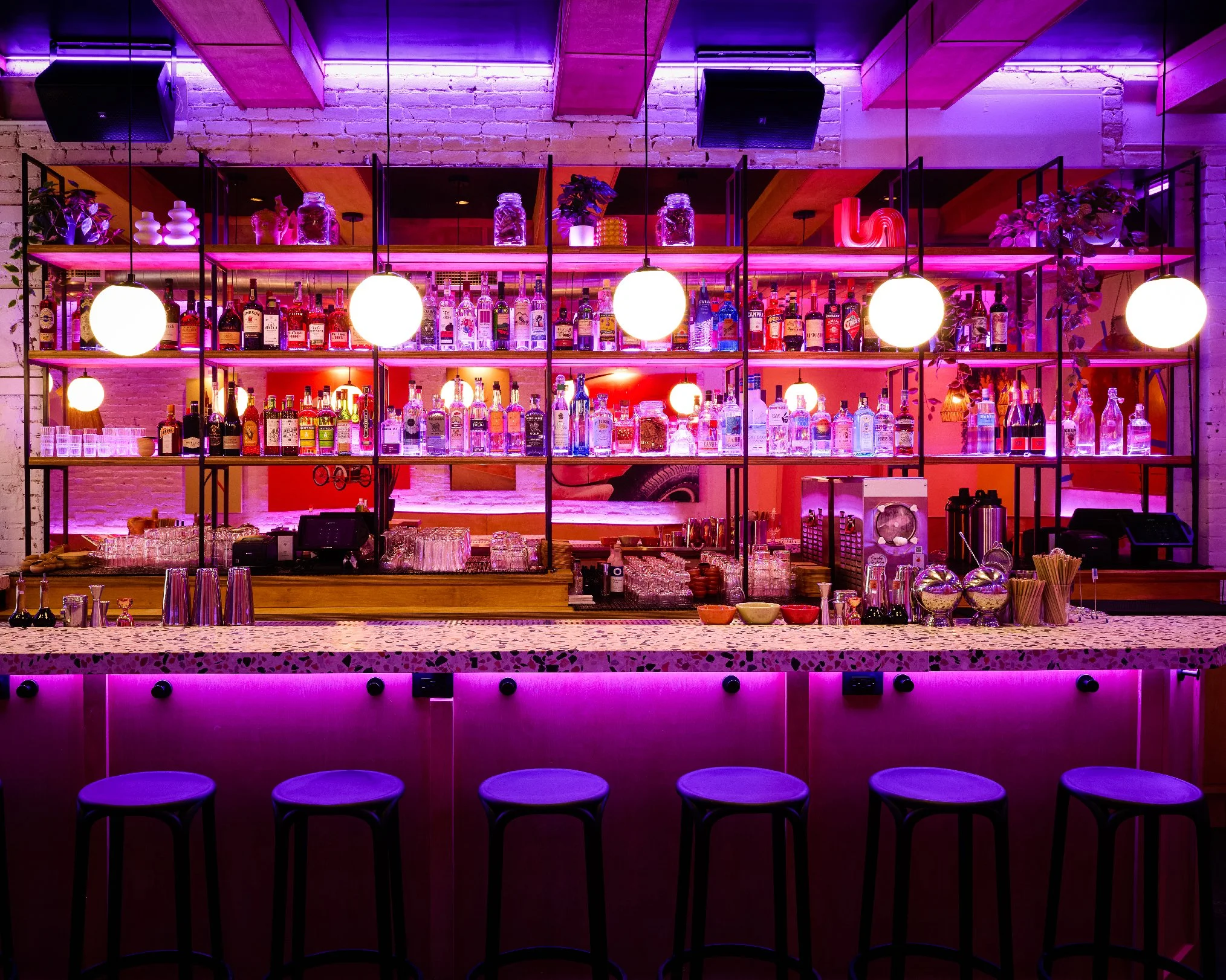 SuperBueno-Interior-JShyloski-20230418-4251-C1-Edit_sm.jpg