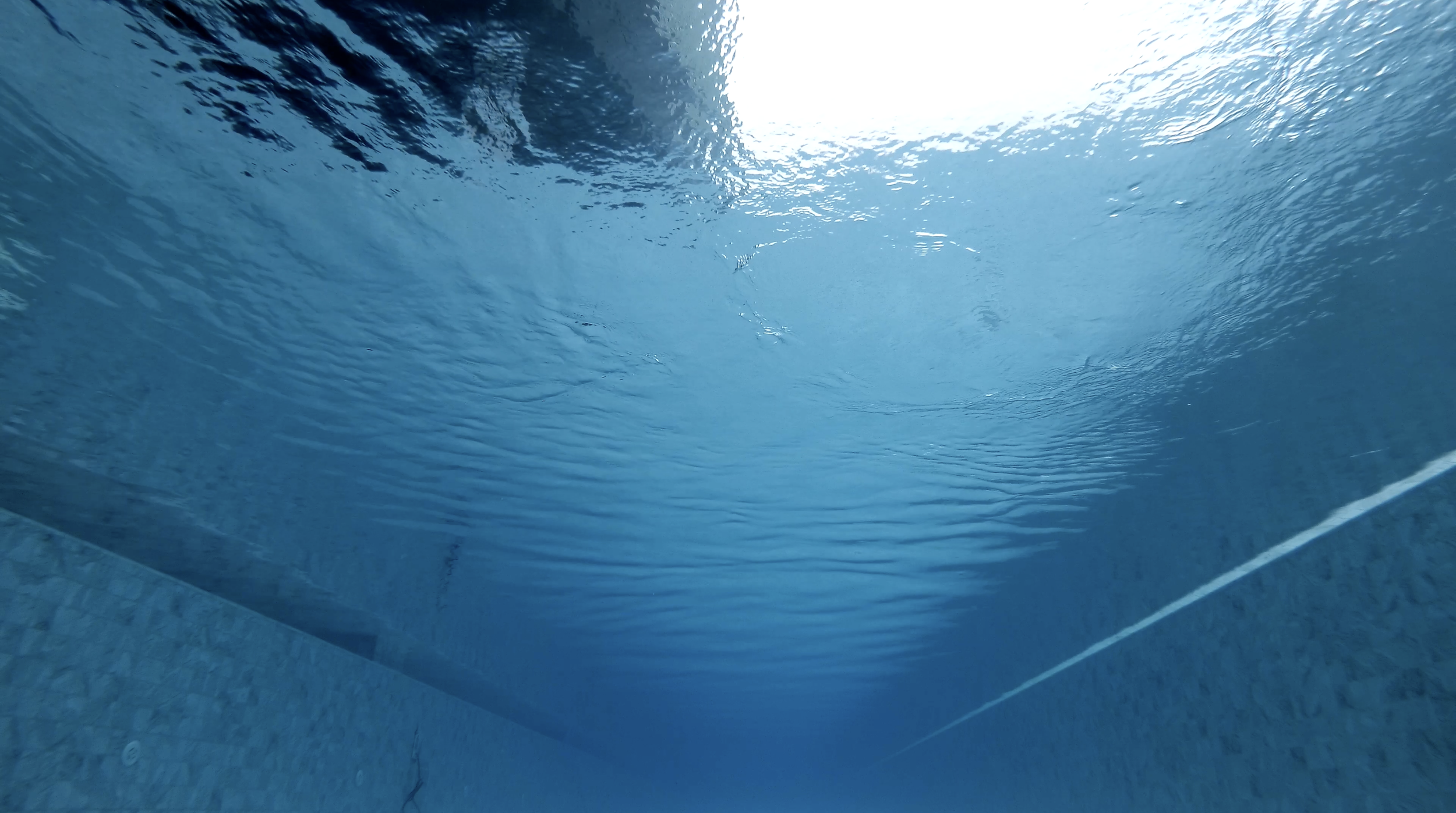 AB-Premium-Aqua-Solutions-Drone-Pool2.png
