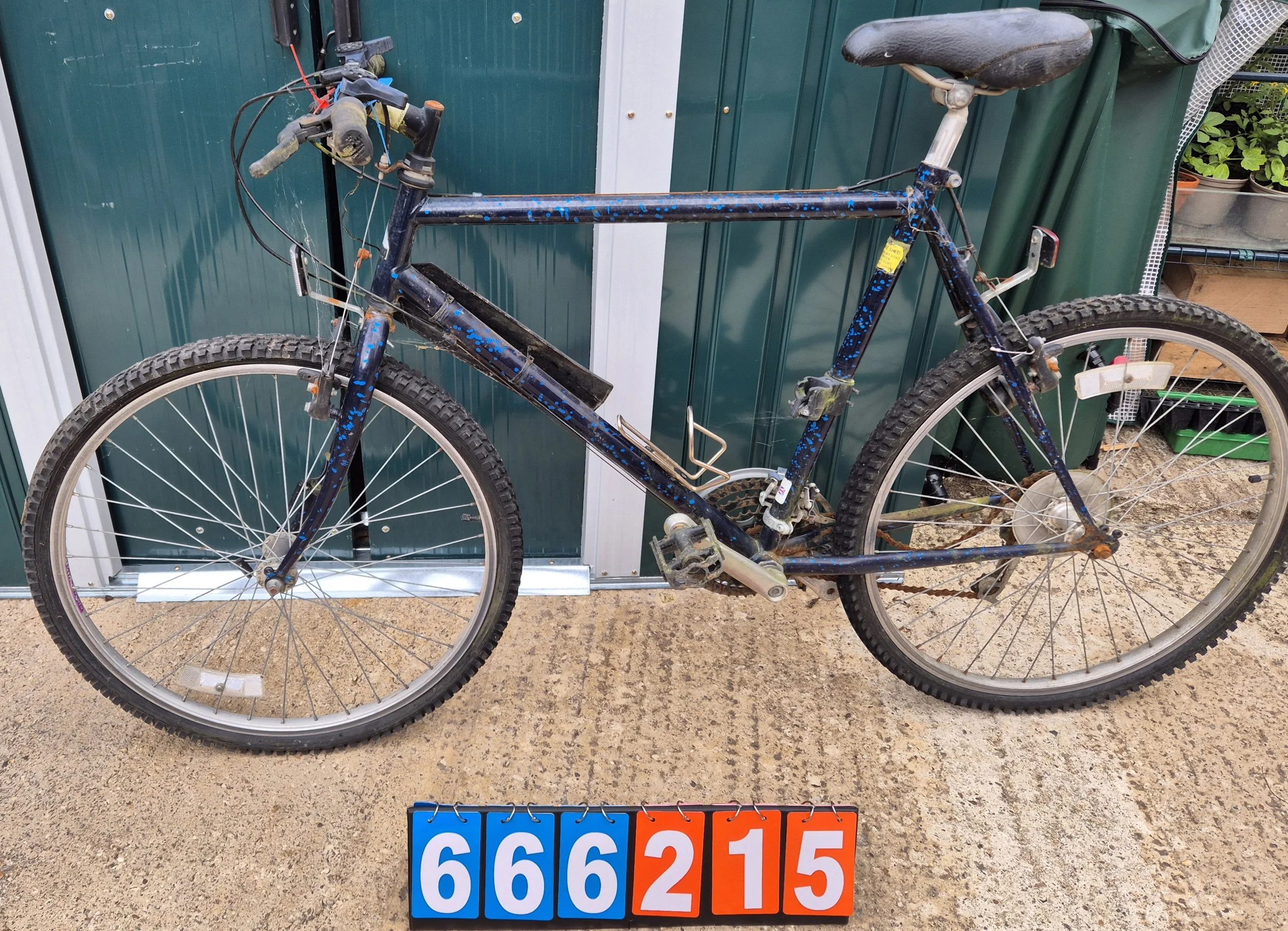 Generic Mountain Bike - Blue, 22" Frame