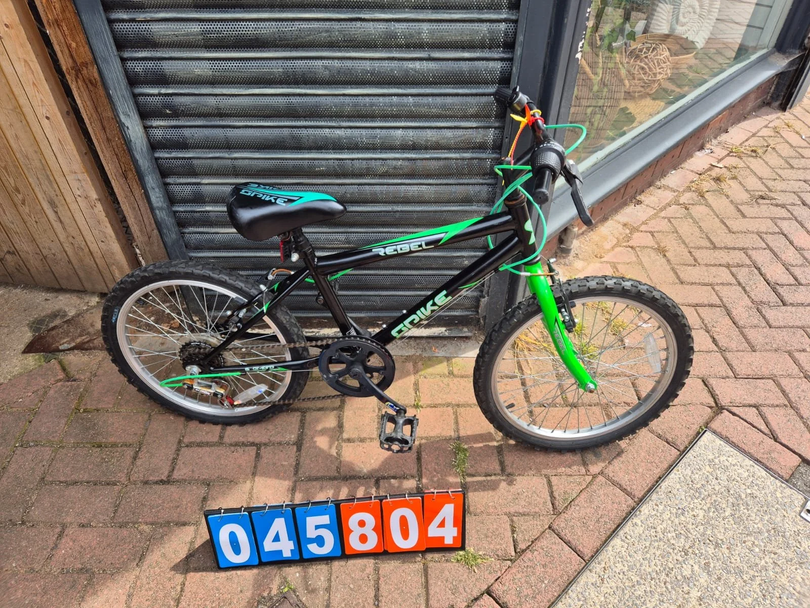 Rebel Spike - Green, 12" Frame