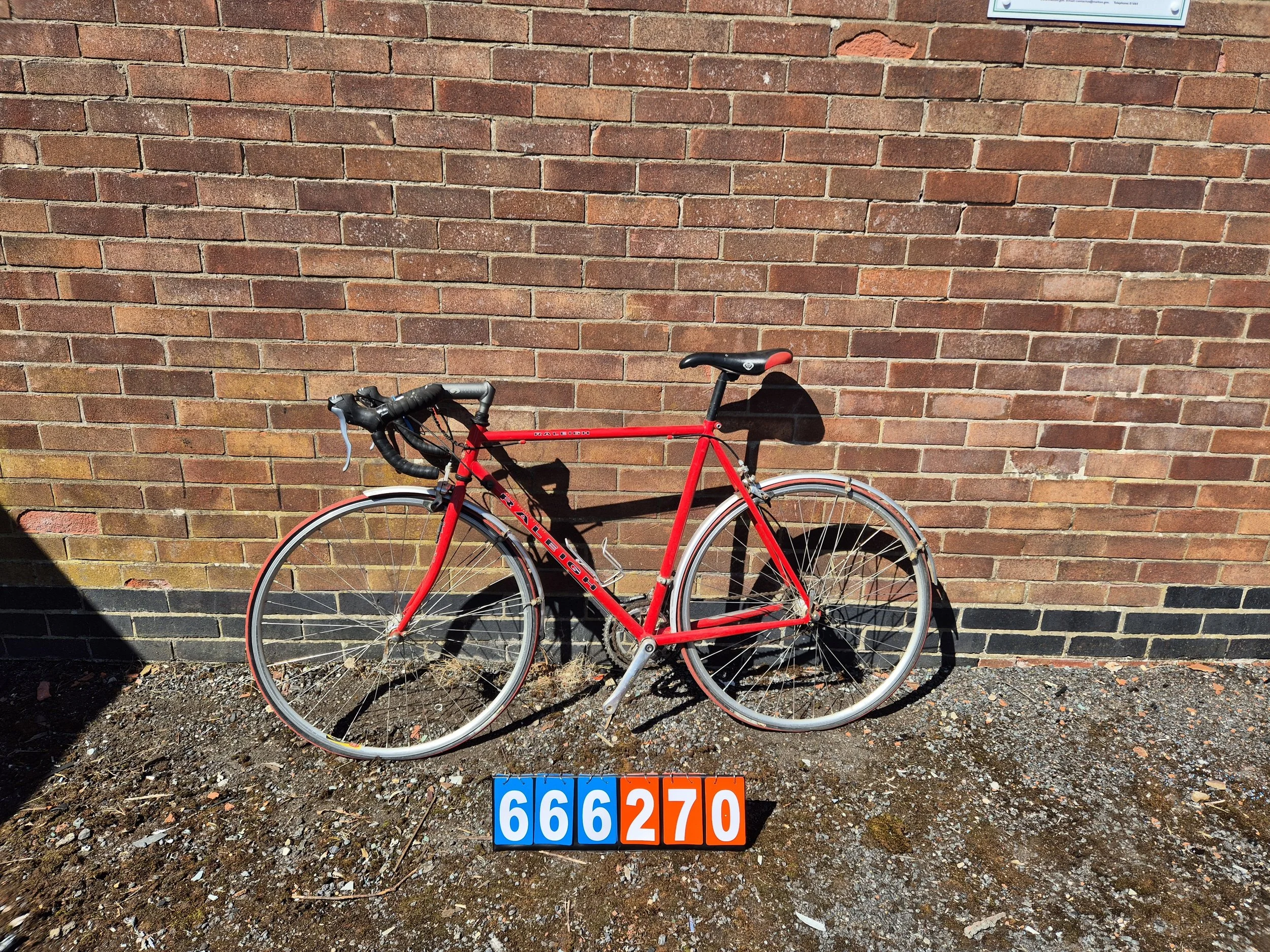 Raleigh - Red, 22" frame