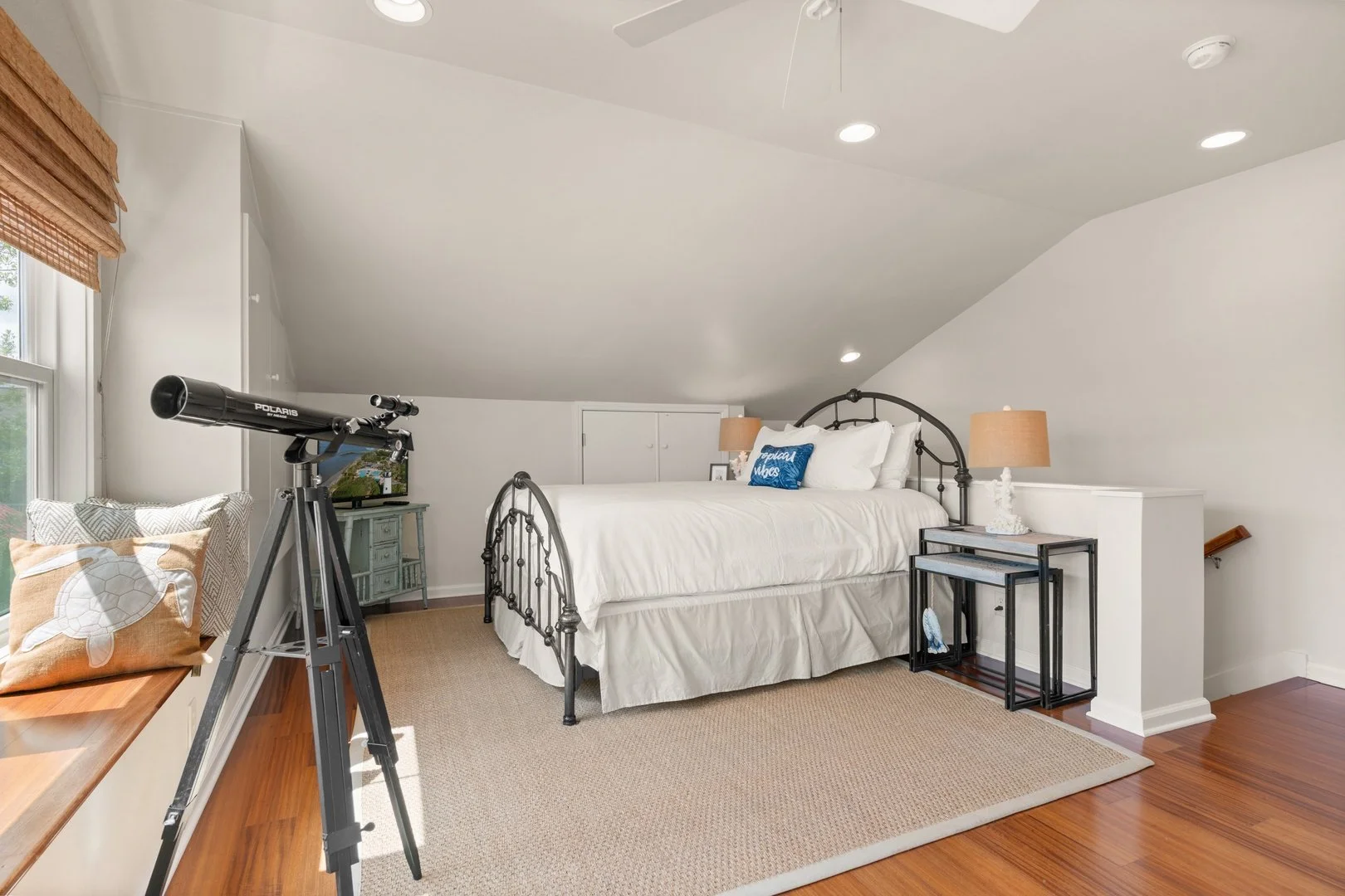 3rd floor bedroom