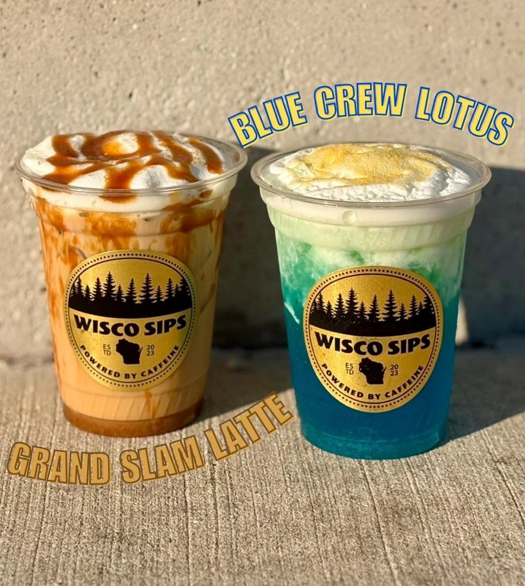 And the World Series starts&hellip; NOW!! 💙💛⚾️

Our World Series drinks have officially dropped and are ready to knock you outta the park! 😮&zwj;💨🙌

🔥⚾️ GRAND SLAM LATTE ⚾️🔥
{Kettle Corn &amp; Caramel w/ Salted Caramel Cold Foam}

💙💛 BLUE CR