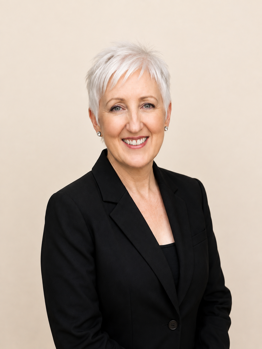 Julia Wright 
Hygienist