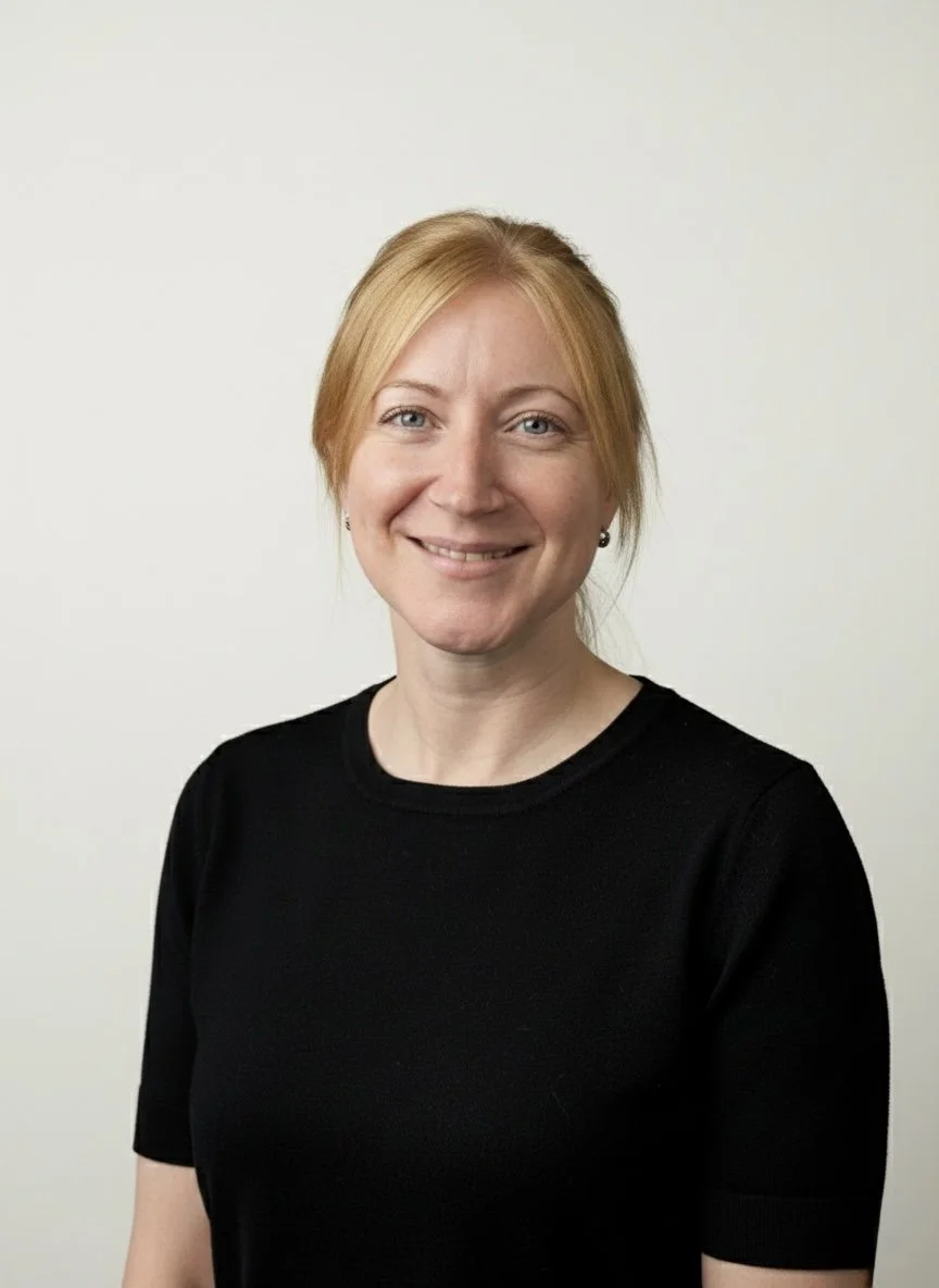 Dr Alex Robinson
Associate Dentist 
GDC: 228442